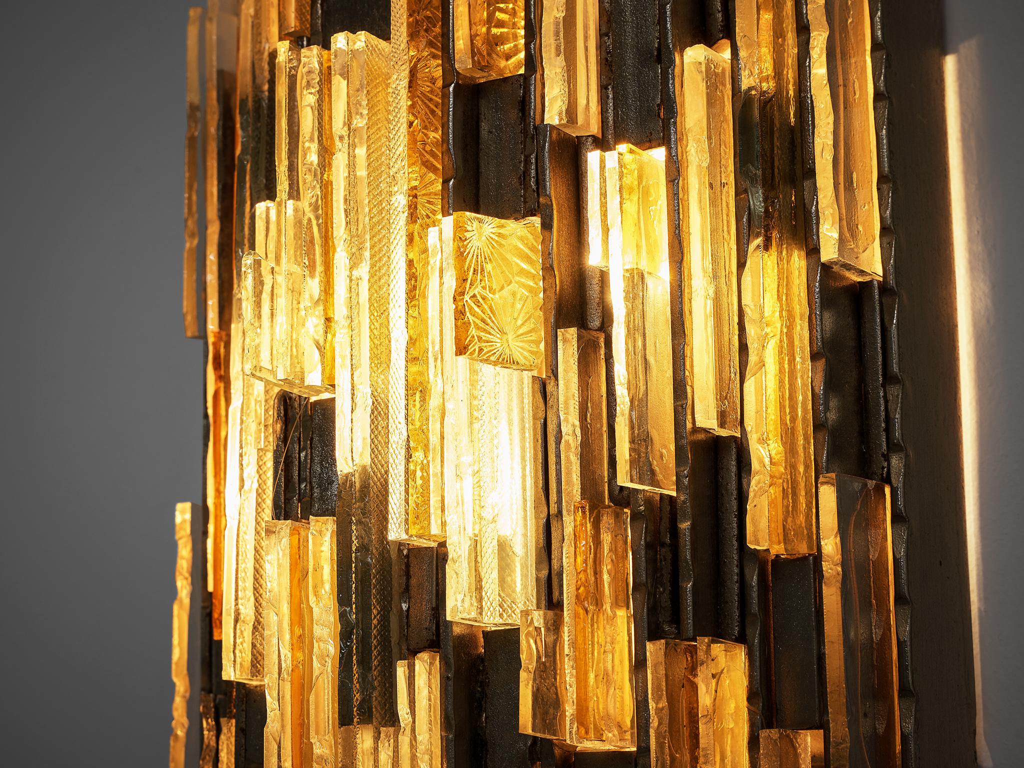 Mid-Century Modern Poliarte Wall Light in Brass and Frosted Glass