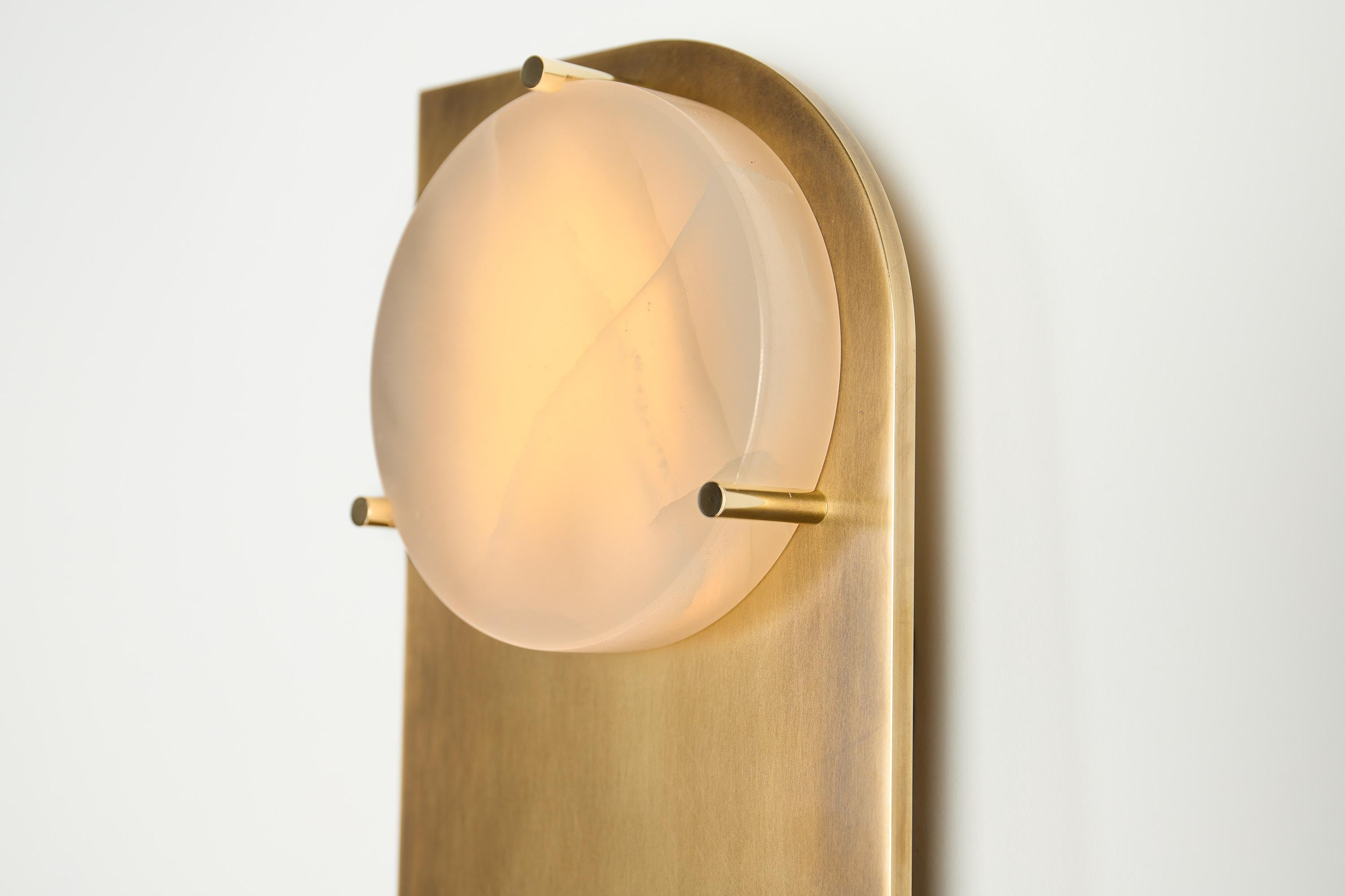 Italian Polifemo Twins Sculptural Wall Lights in Aged Brass Onyx, Mongoy Wood, LED light For Sale