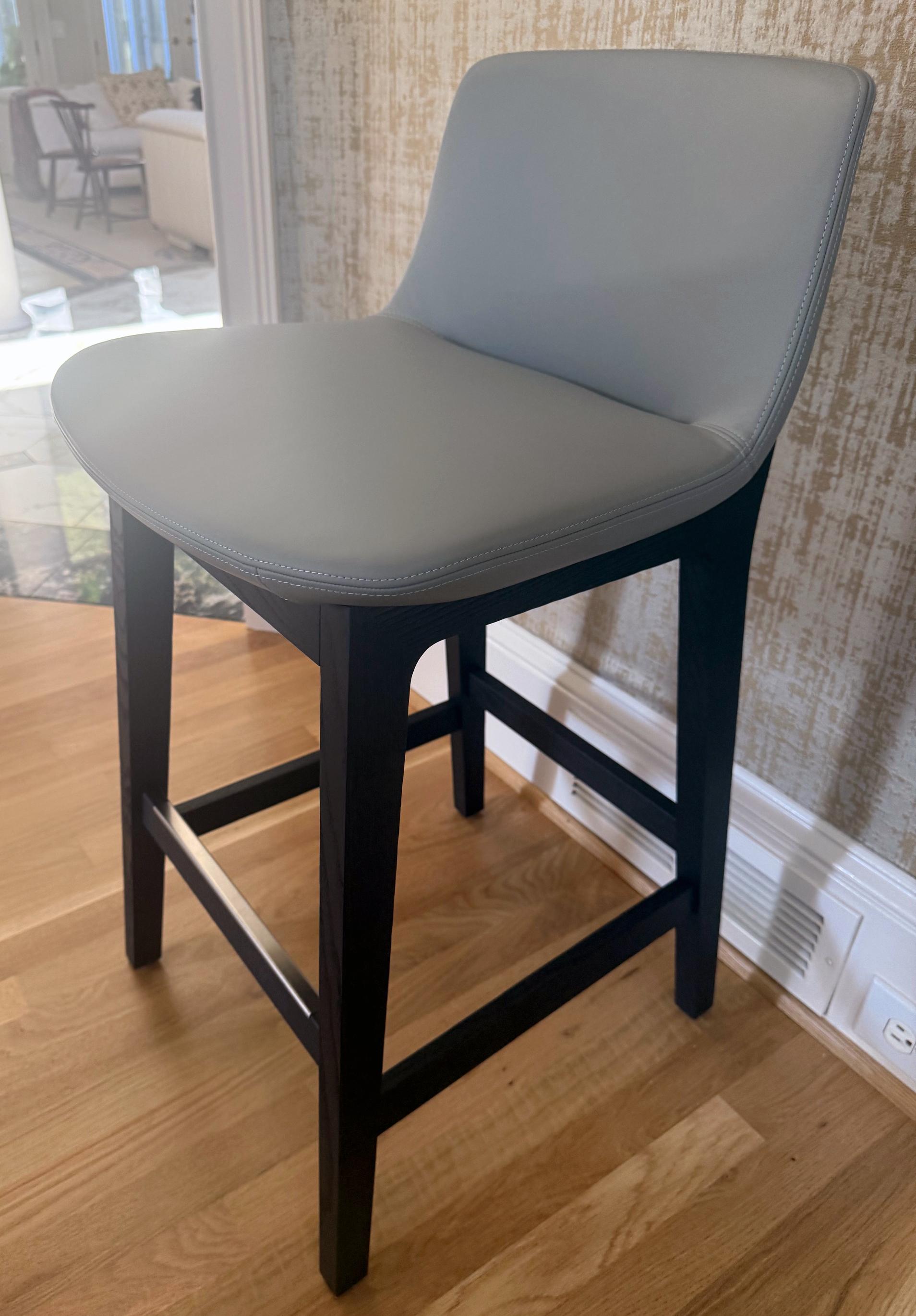 Contemporary Poliform Ventura Counter Stool by Jean-Marie Massaud Five Available For Sale