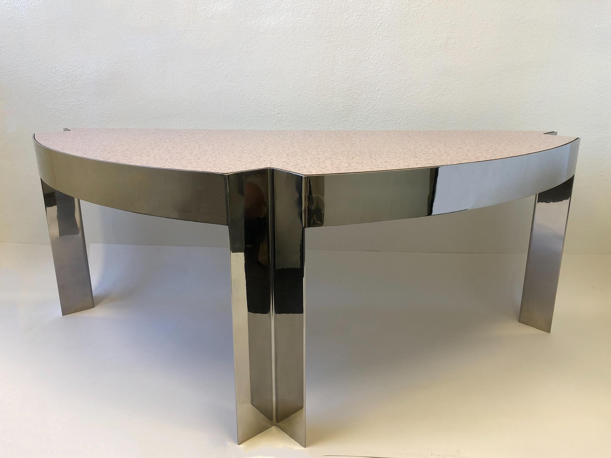 Polish Aluminum and Pink Granite Formica Desk by Leon Rosen for Pace Collection In Good Condition In Palm Springs, CA