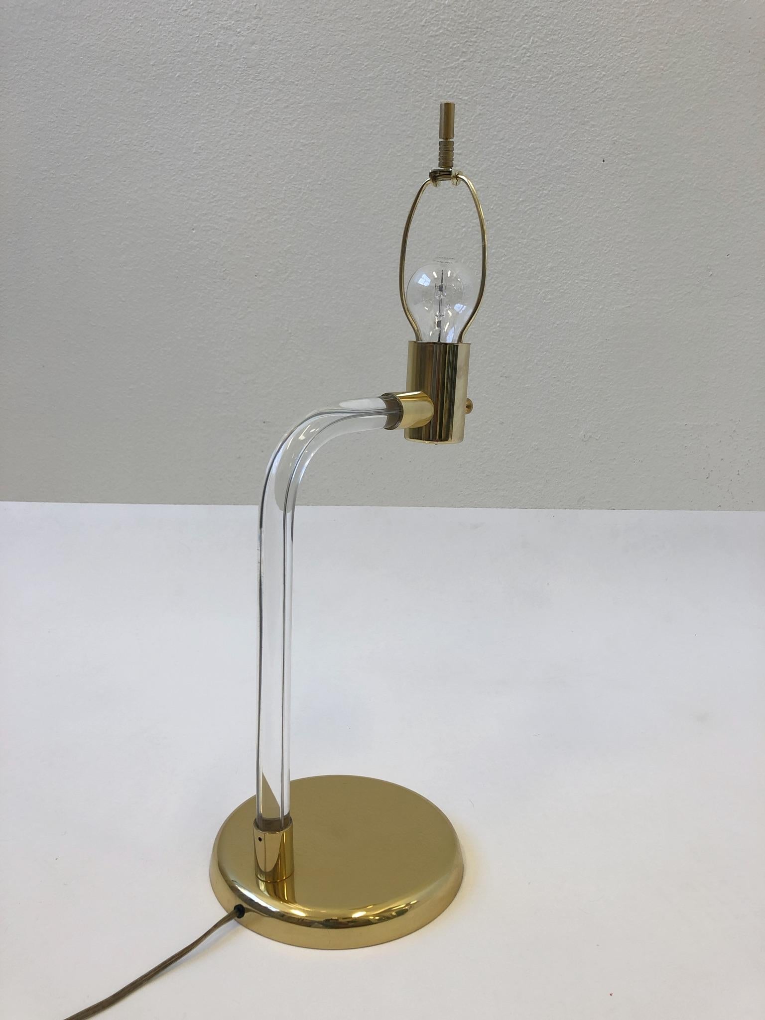 Polish Brass and Acrylic Table Lamp by Peter Hamburger For Sale 1