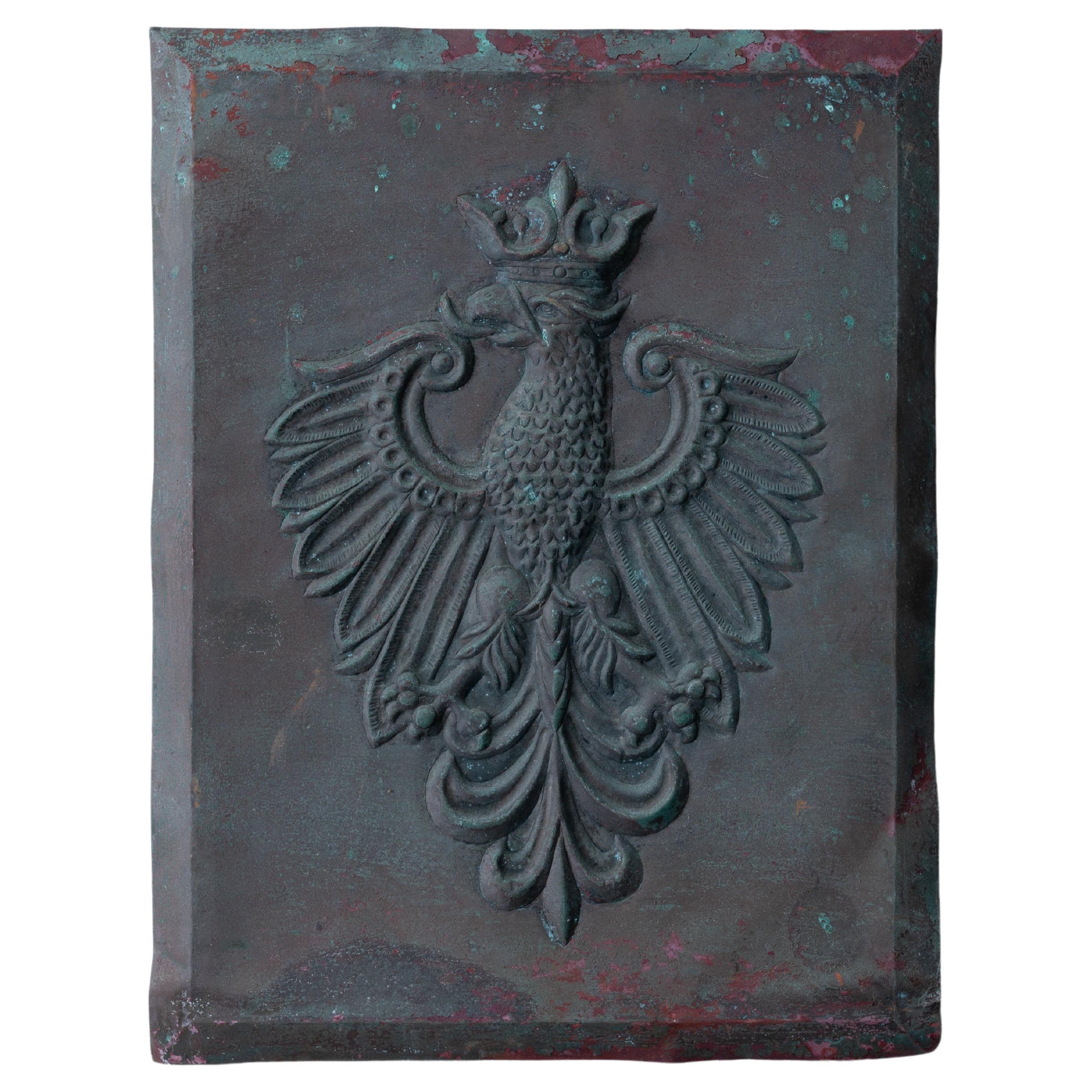 Polnische Wappenreliefplakette aus Kupfer, Anfang des 20. Jahrhunderts.

16 ½ mal 22 Zoll
