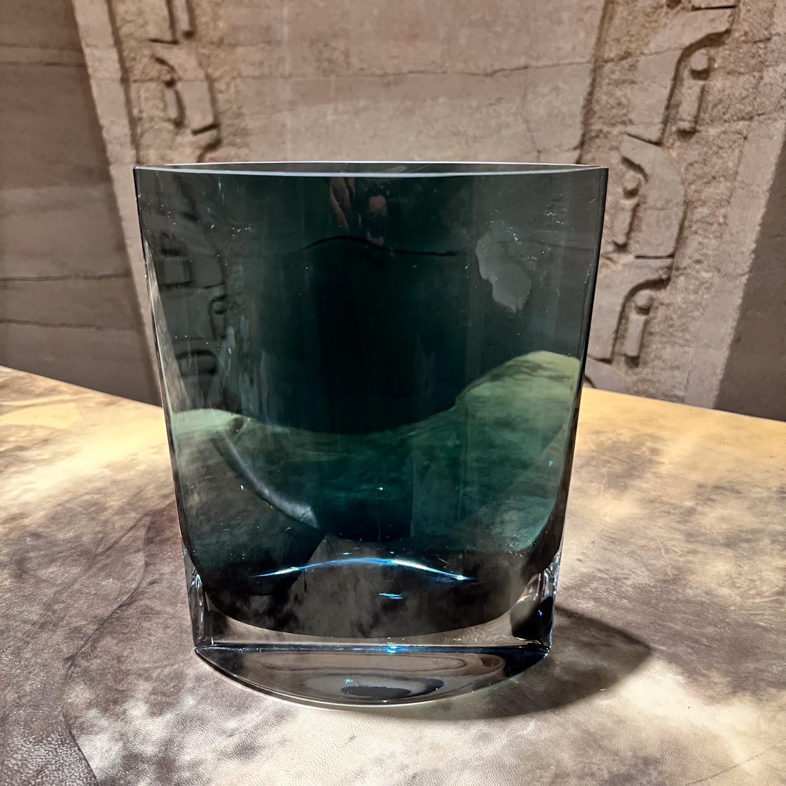 Vaso modernista di cristallo LSA del 1960 in vetro blu e grigio In condizioni buone in vendita a Chula Vista, CA