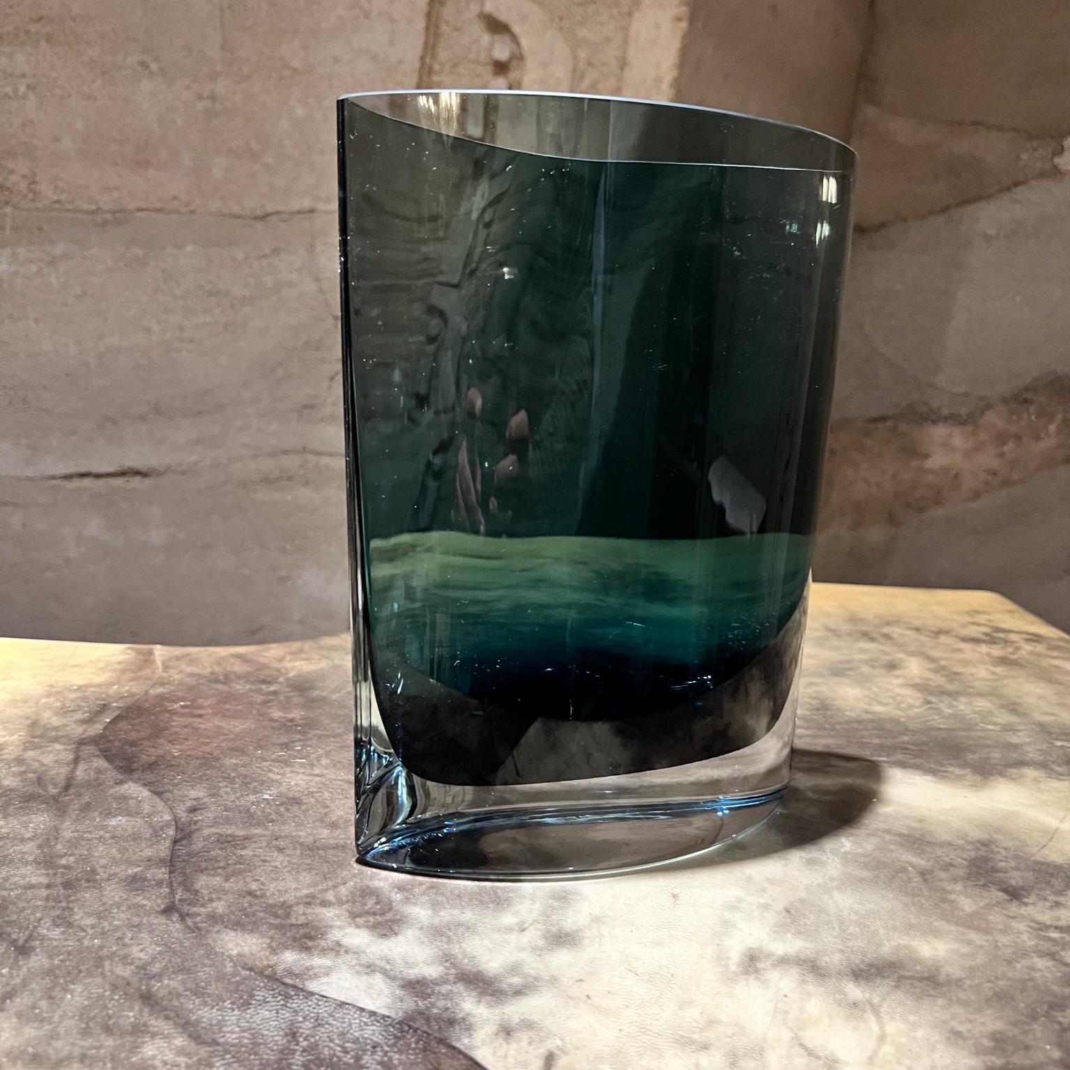 Vaso modernista di cristallo LSA del 1960 in vetro blu e grigio in vendita 2