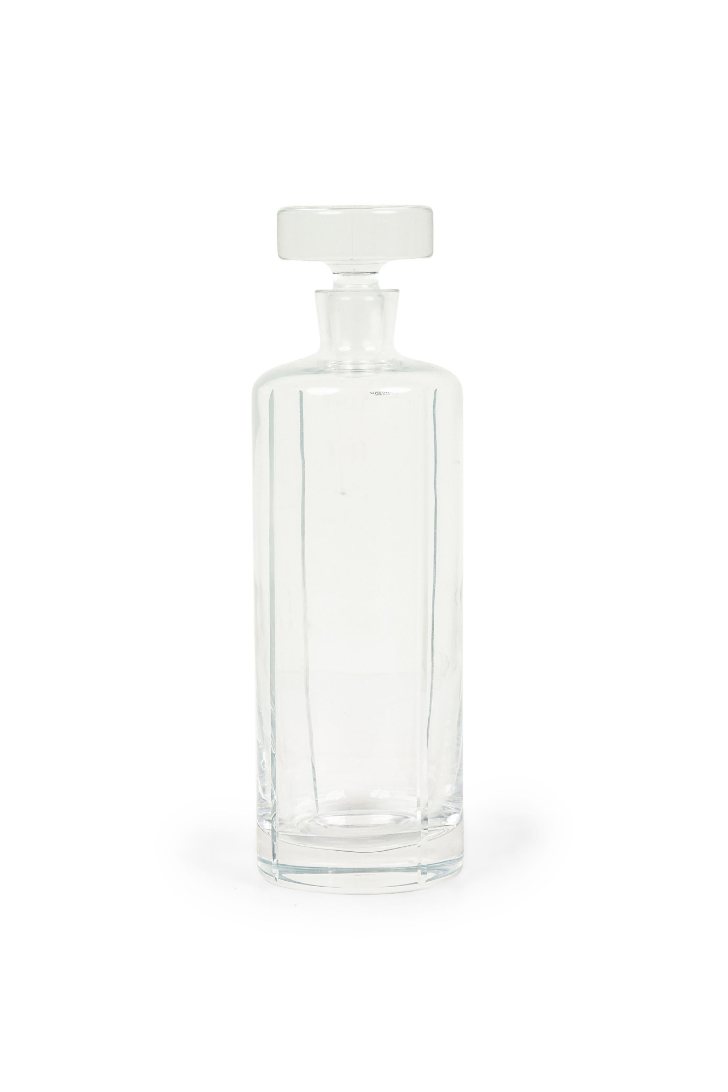 Fait main Carafe à vodka polonaise à cylindre du milieu du siècle avec bouchon en vente
