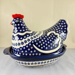 Polish Pottery Hen Shaped Covered Baker by Zaklady Boleslawiec