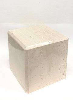Polnischer travertin würfel beistelltisch by Kreiss