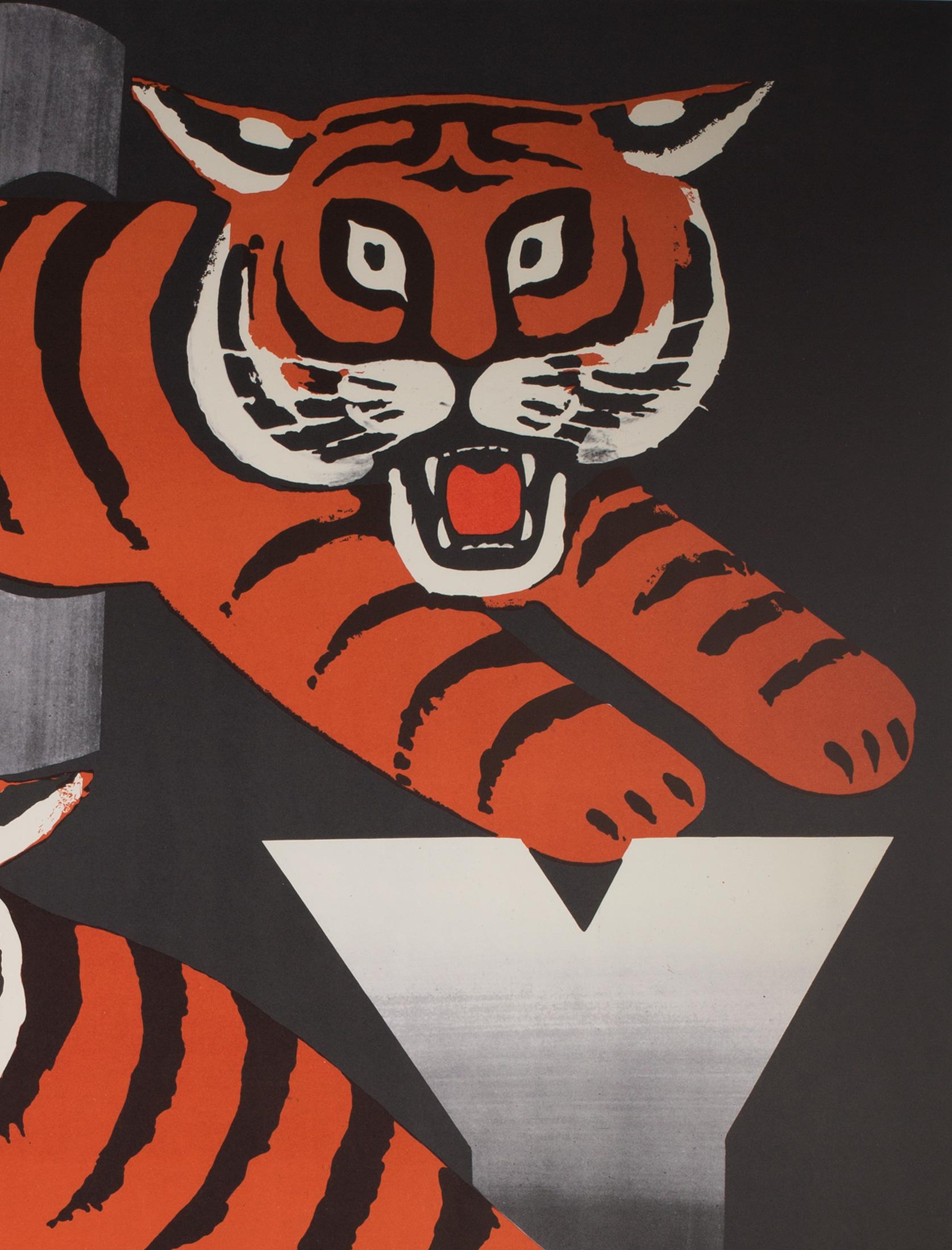 Original Polish CRYK (circus) poster from 1973 featuring a fabulous Two Tigers design by Wiktor Gorka, one of Poland's most celebrated poster artists. Gorka's design is, as with much of his work, cool, clean-cut and contemporary.
This very rare