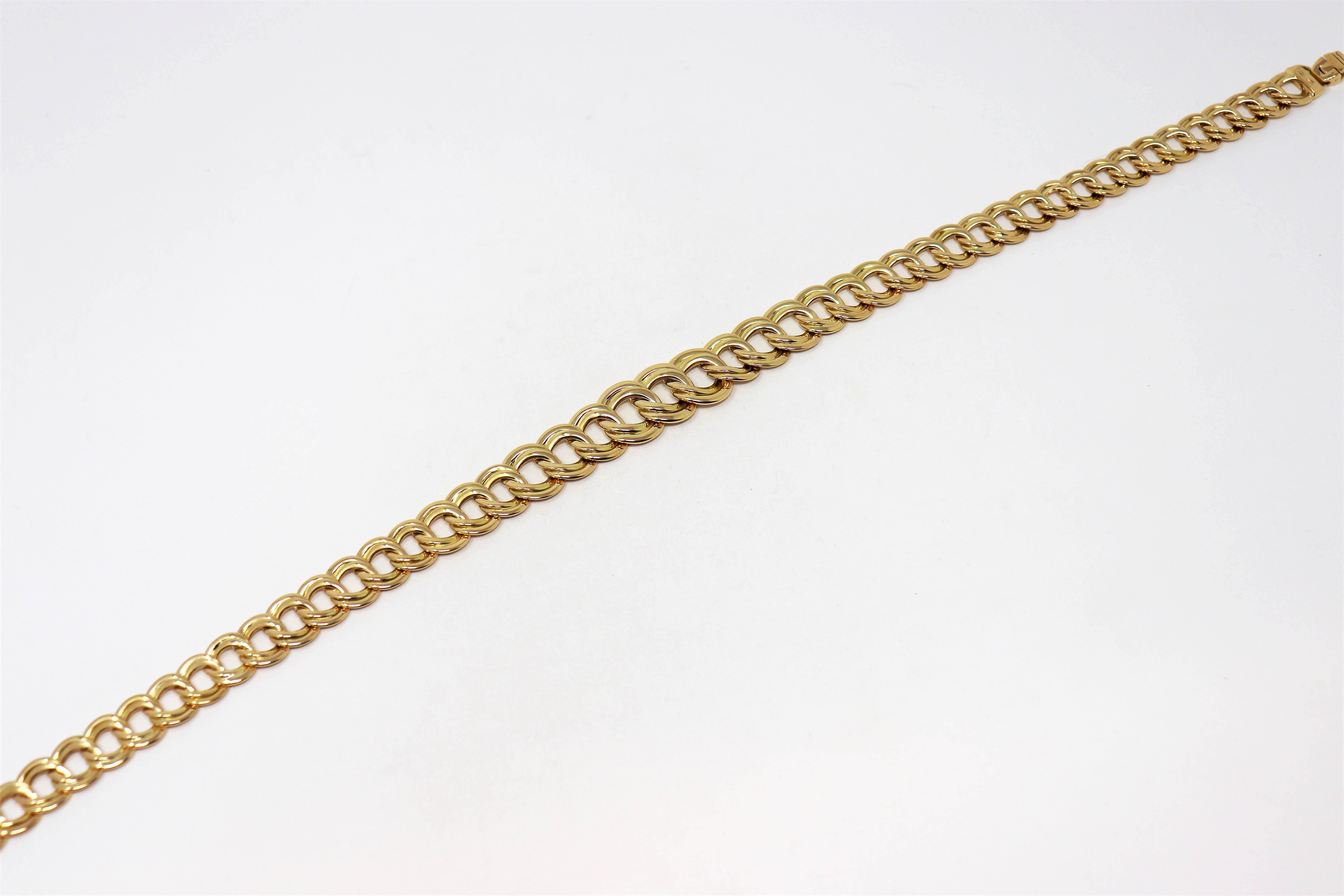 Polished 18 Karat Yellow Gold Large Graduated Double Cable Chain Link Necklace 2
