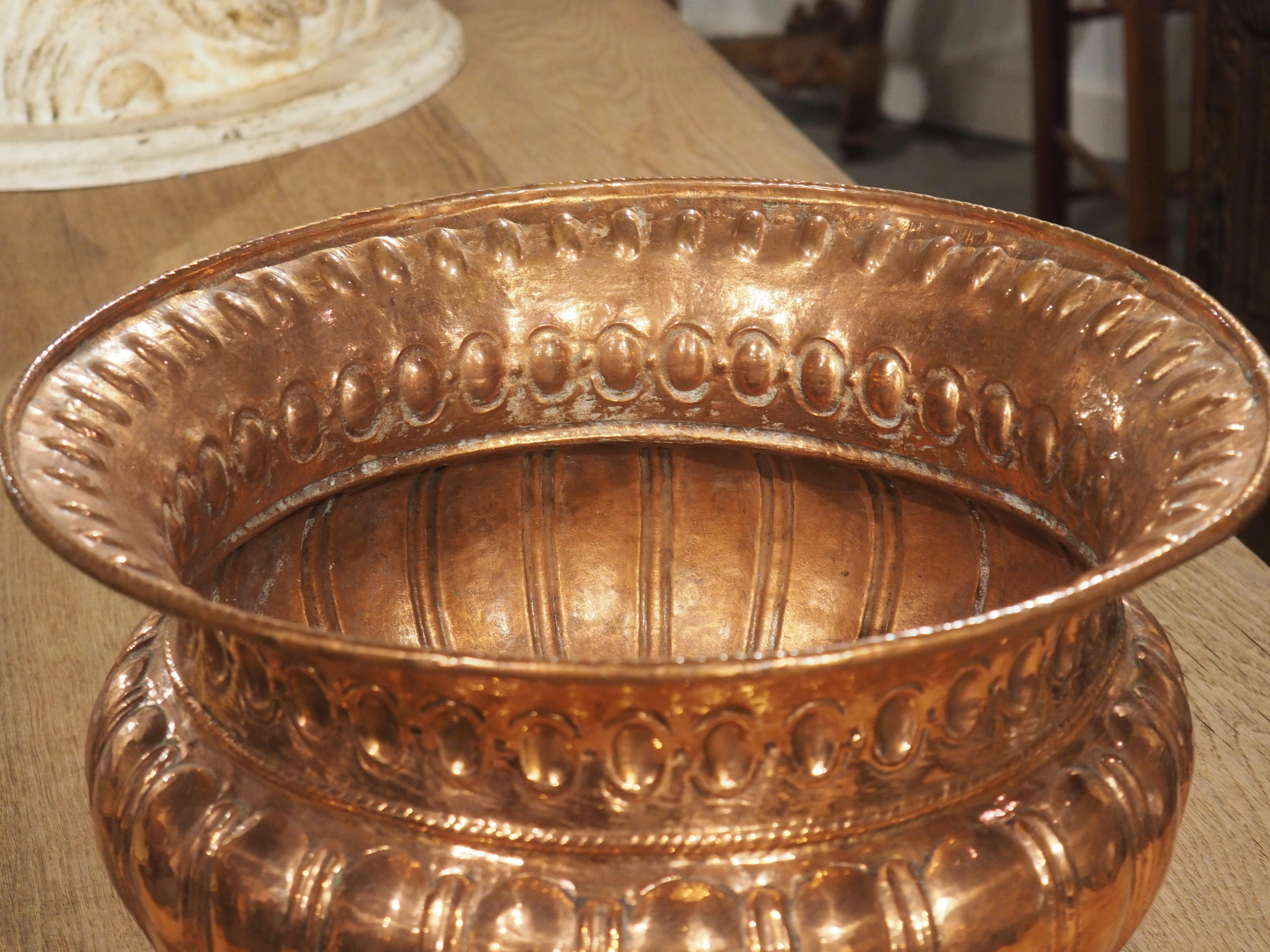 18th Century and Earlier Polished 18th Century Copper Rafraichissoir from France For Sale