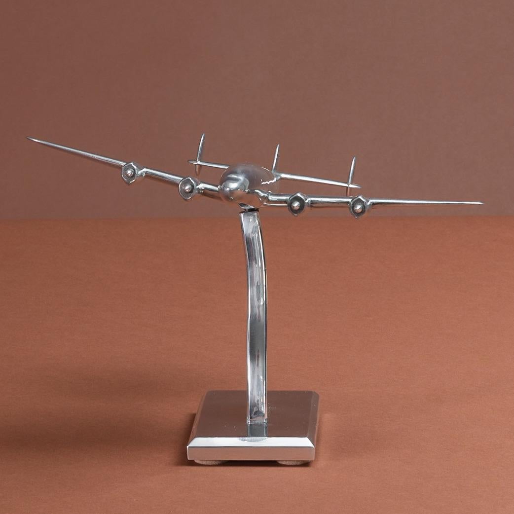 Lockheed Constellation Modell aus poliertem Aluminium, um 1945 im Angebot 1