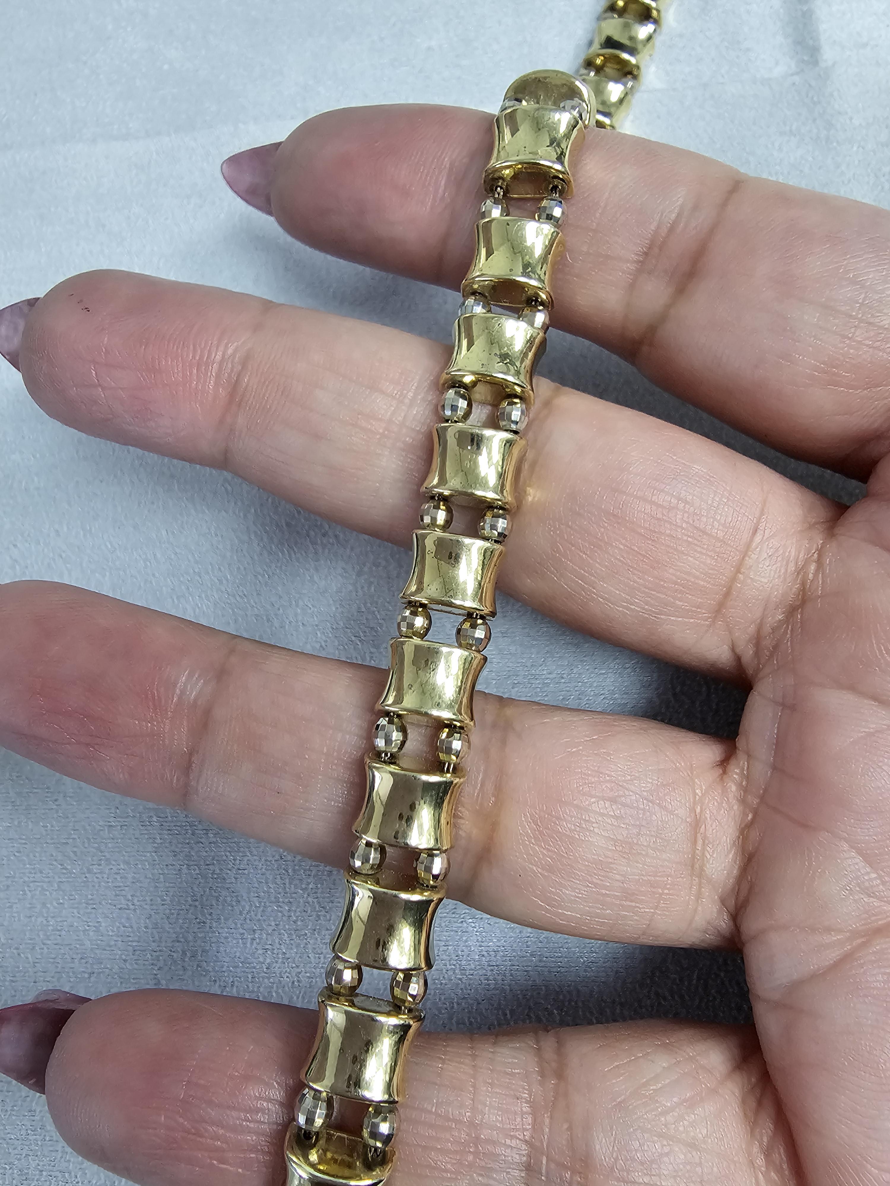 Barra Pulida con Acentos Corte Diamante Oro Amarillo 14k en venta 1