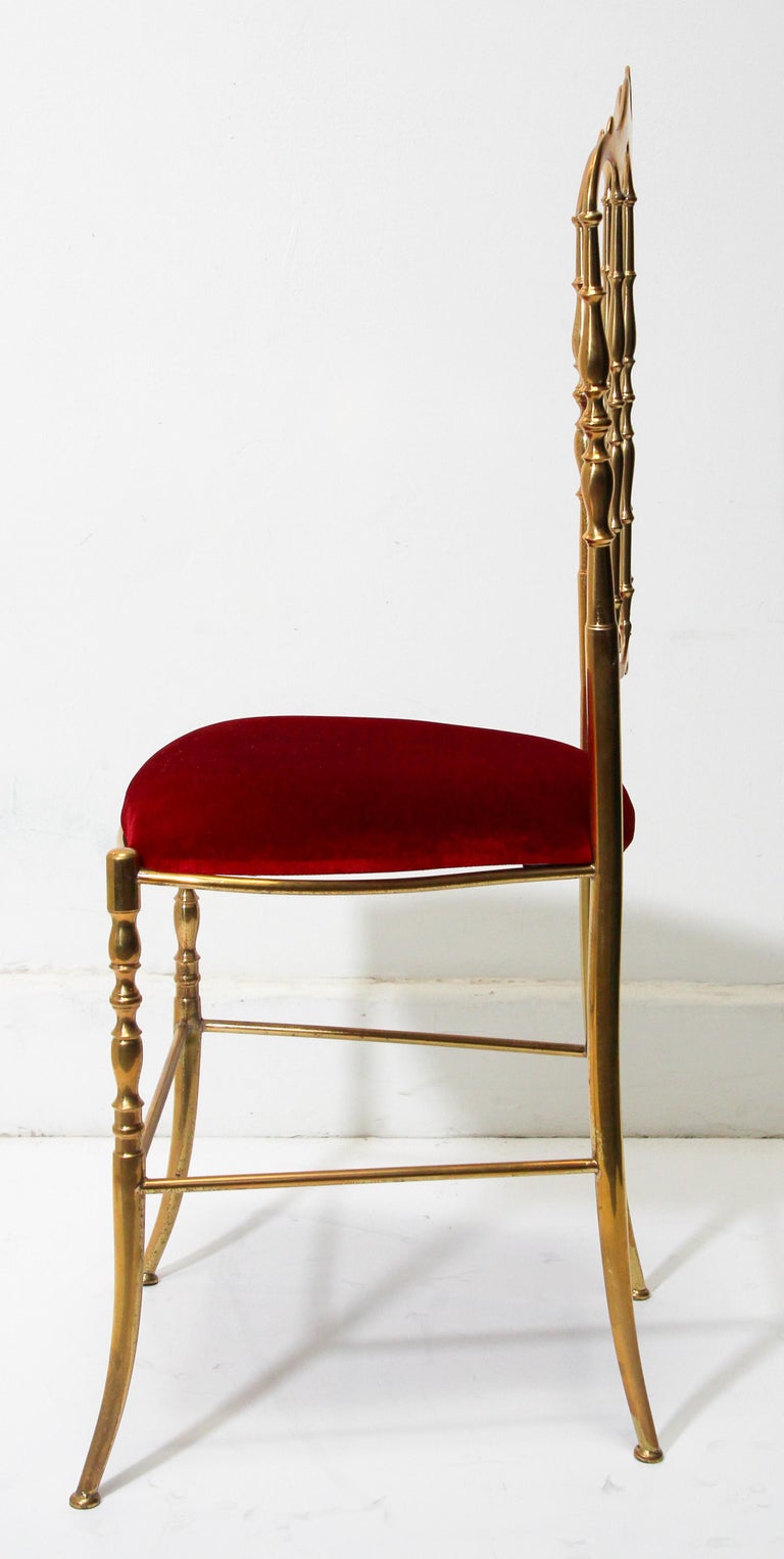 Polished Brass Chiavari Chair with Red Velvet, Italy, 1960s For Sale 1