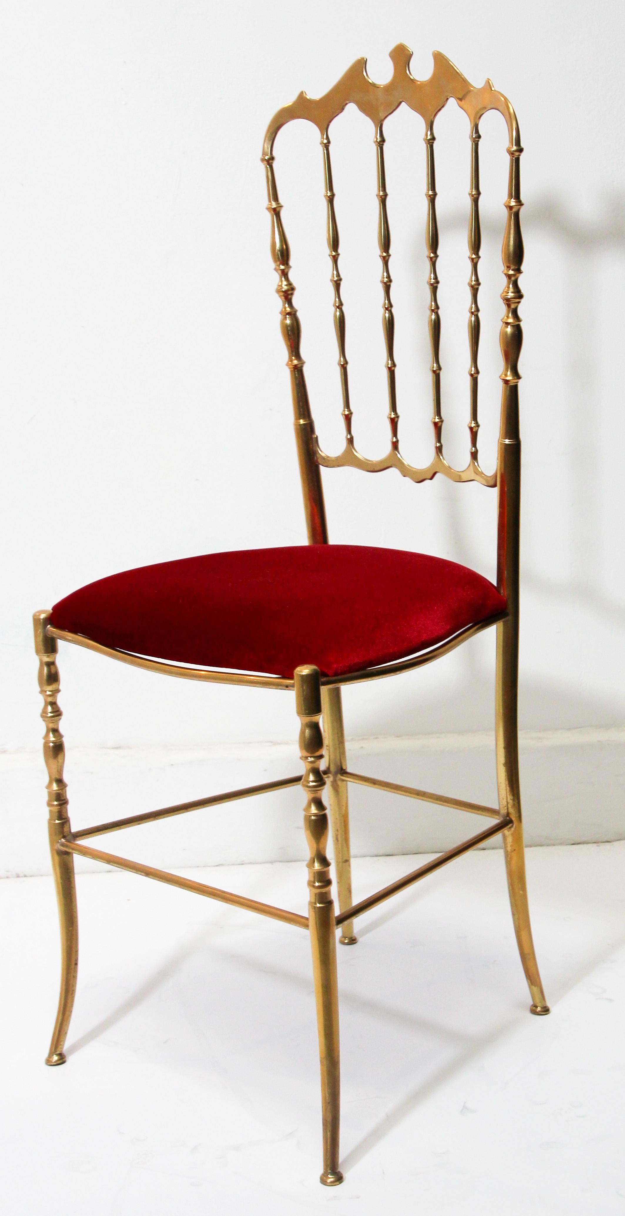Polished Brass Chiavari Chair with Red Velvet, Italy, 1960s For Sale 2