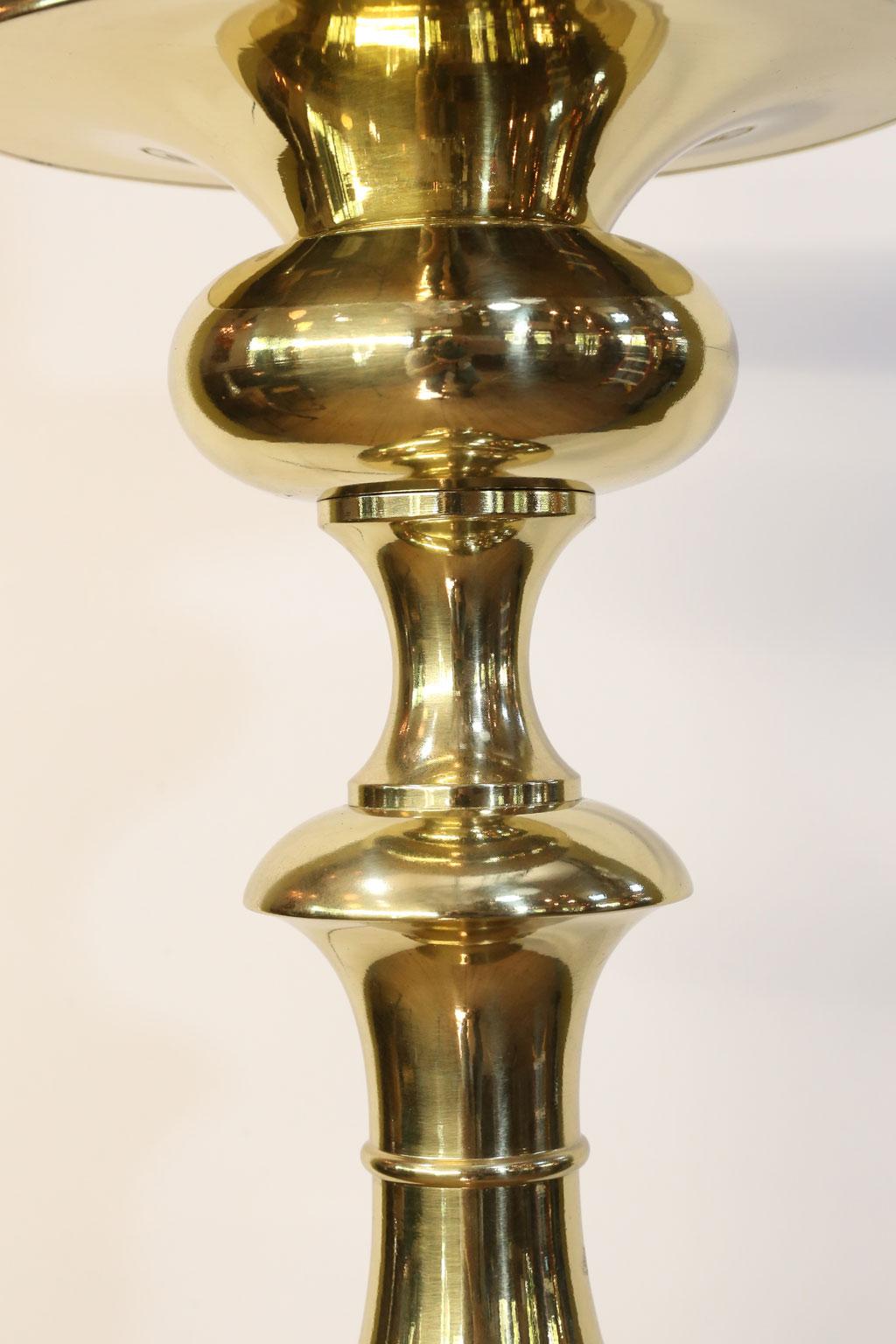 Polished Brass Georgian Style Floor Lamp For Sale 1