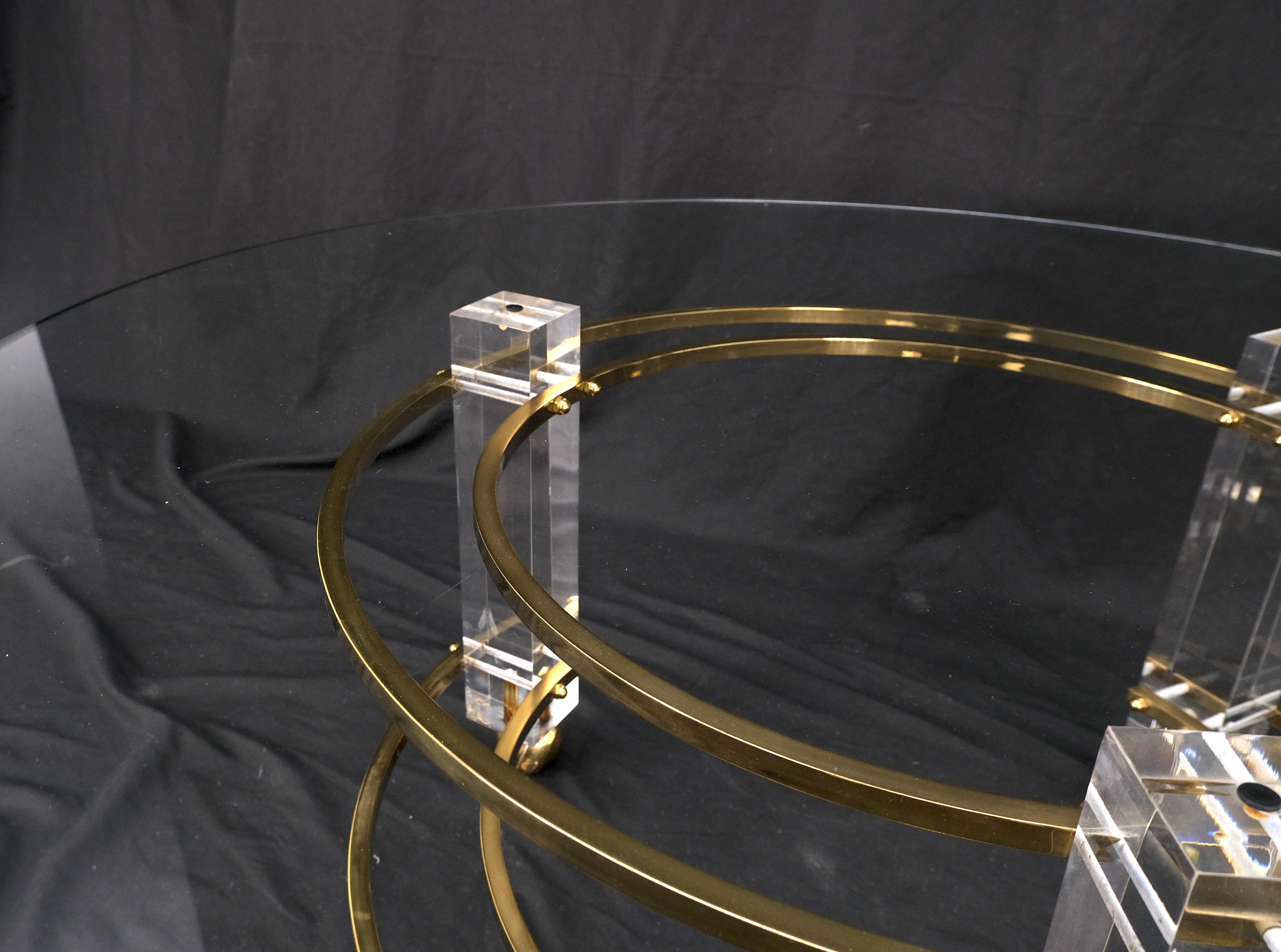 Polished Brass & Lucite Base Round Midcentury Coffee Table on Wheels Mint! In Good Condition For Sale In Rockaway, NJ