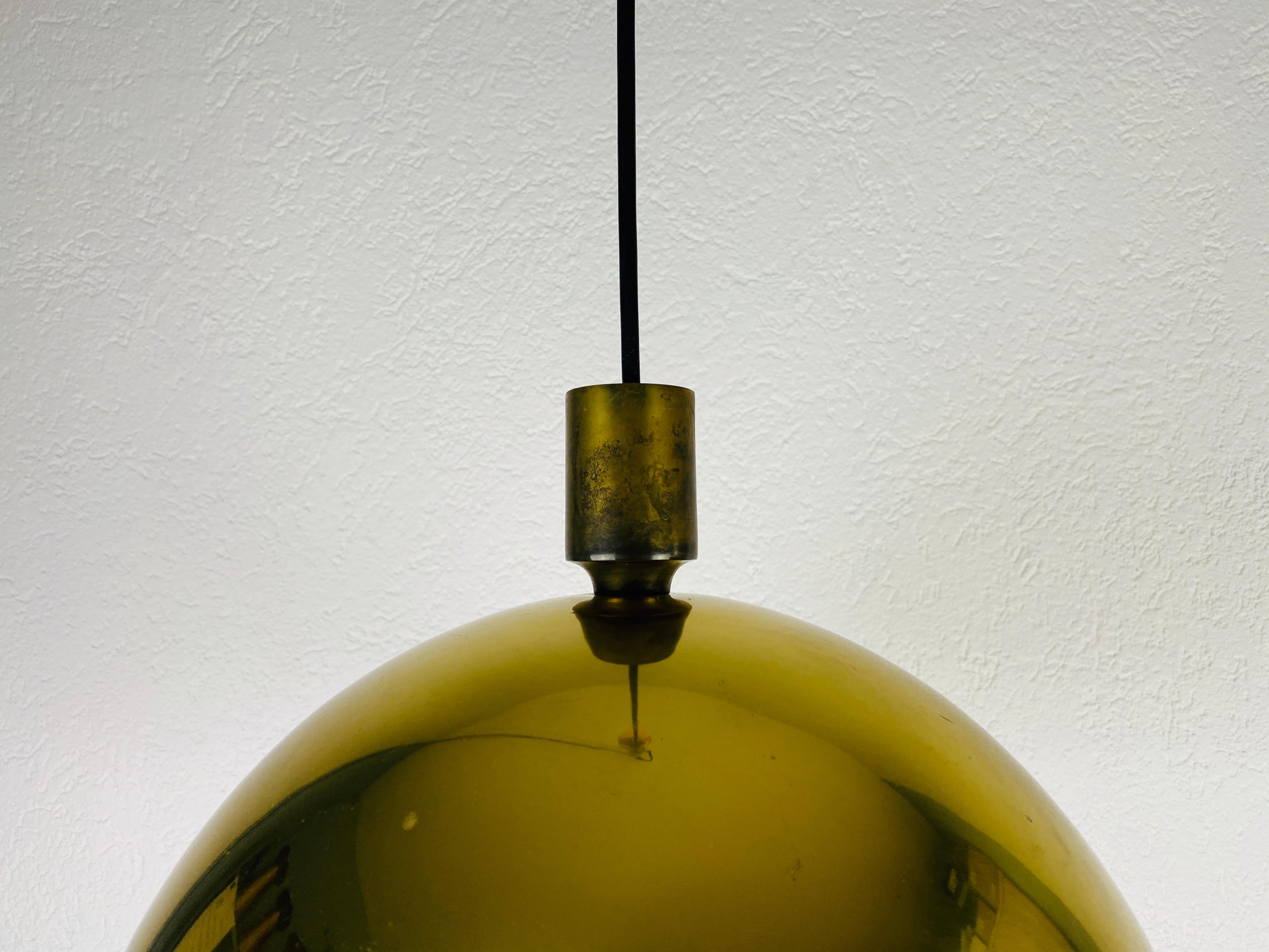Polished Brass Pendant Lamp by Florian Schulz, 1970s, Germany For Sale 5
