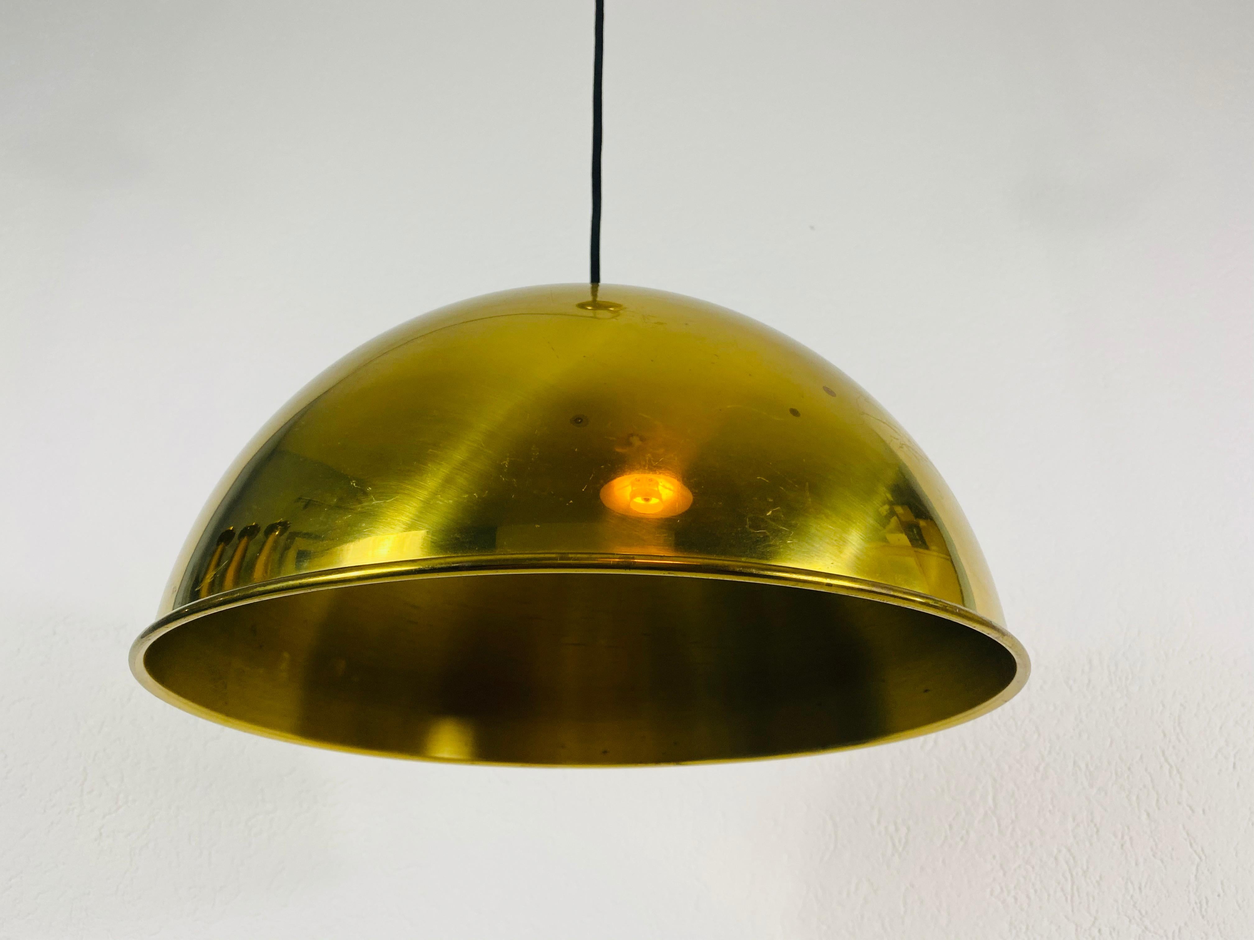 Polished Brass Pendant Lamp by Florian Schulz, 1970s, Germany For Sale 3