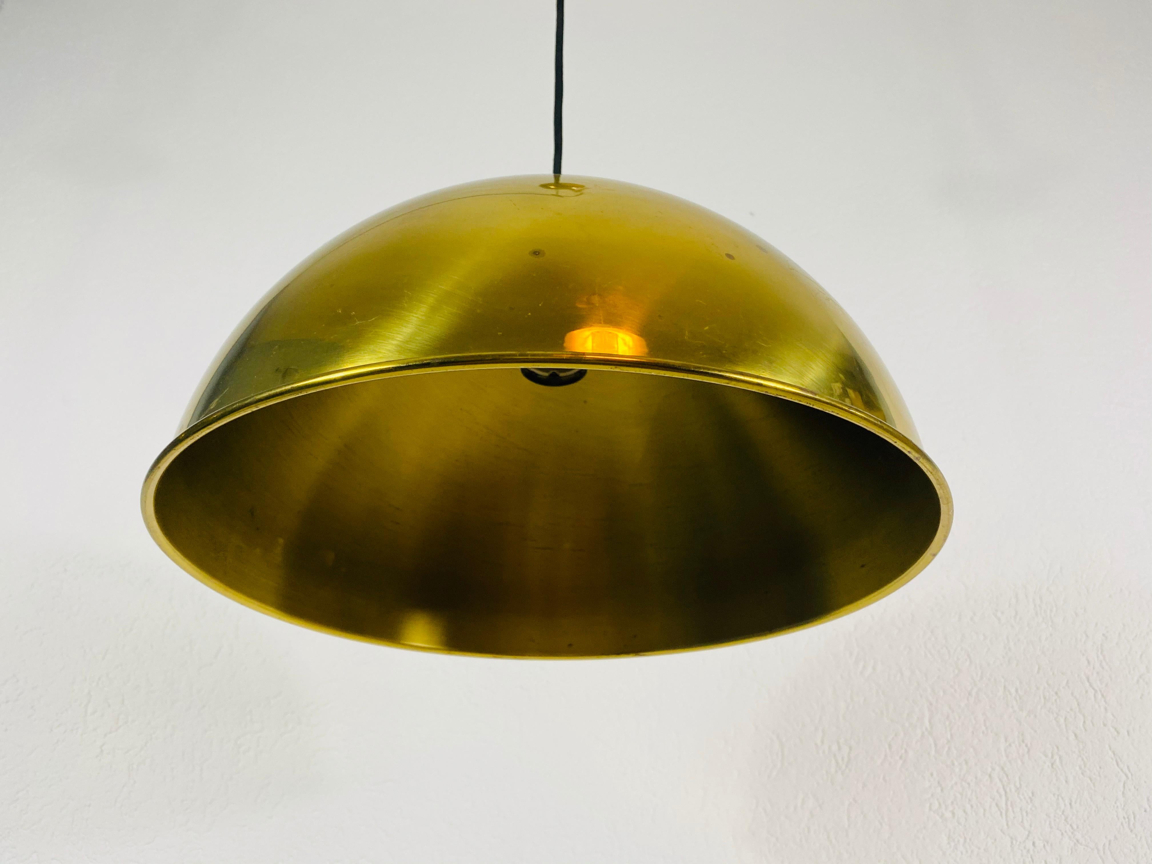 Polished Brass Pendant Lamp by Florian Schulz, 1970s, Germany For Sale 4