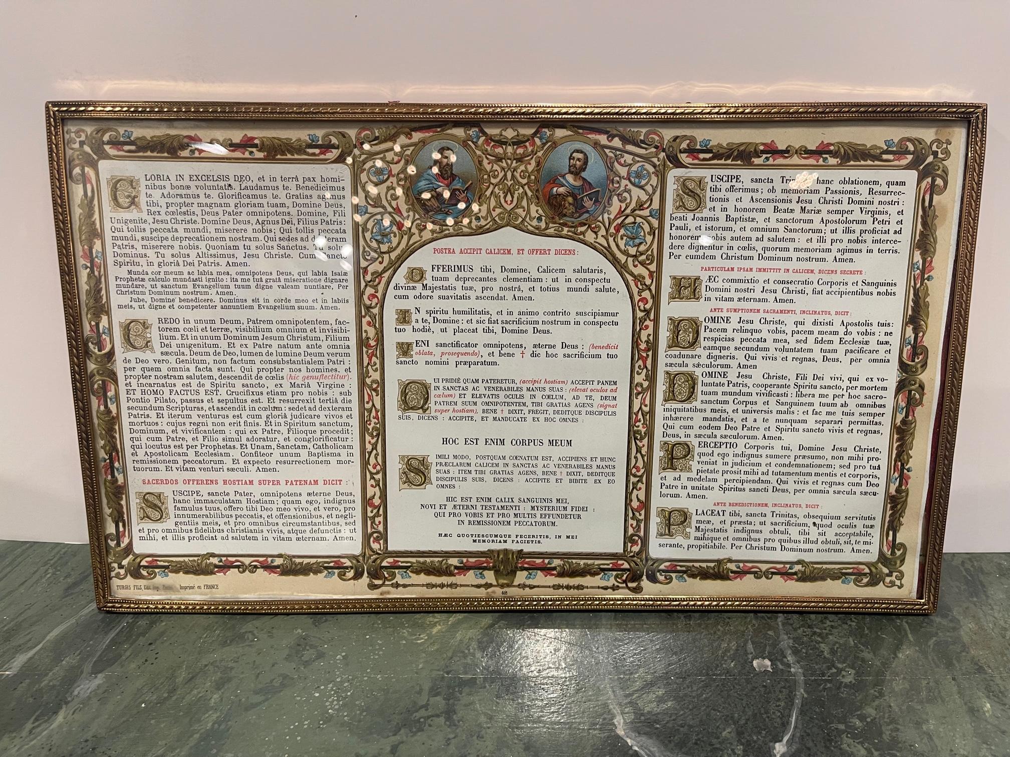 Polished Brass Picture Frame with Decorative Trim, 19th Century In Good Condition For Sale In Savannah, GA