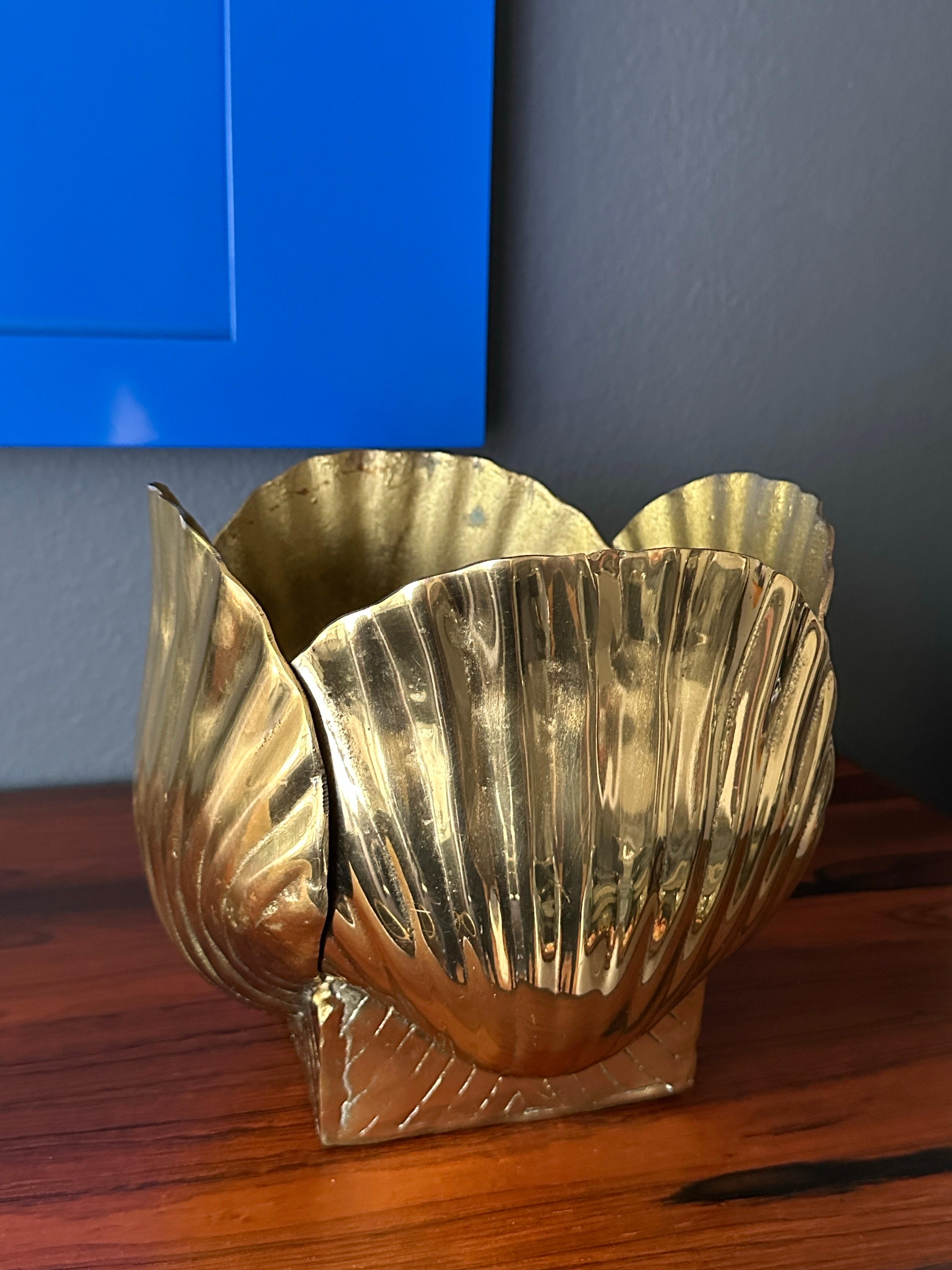 Late 20th Century Polished Brass Sea Shell Planter