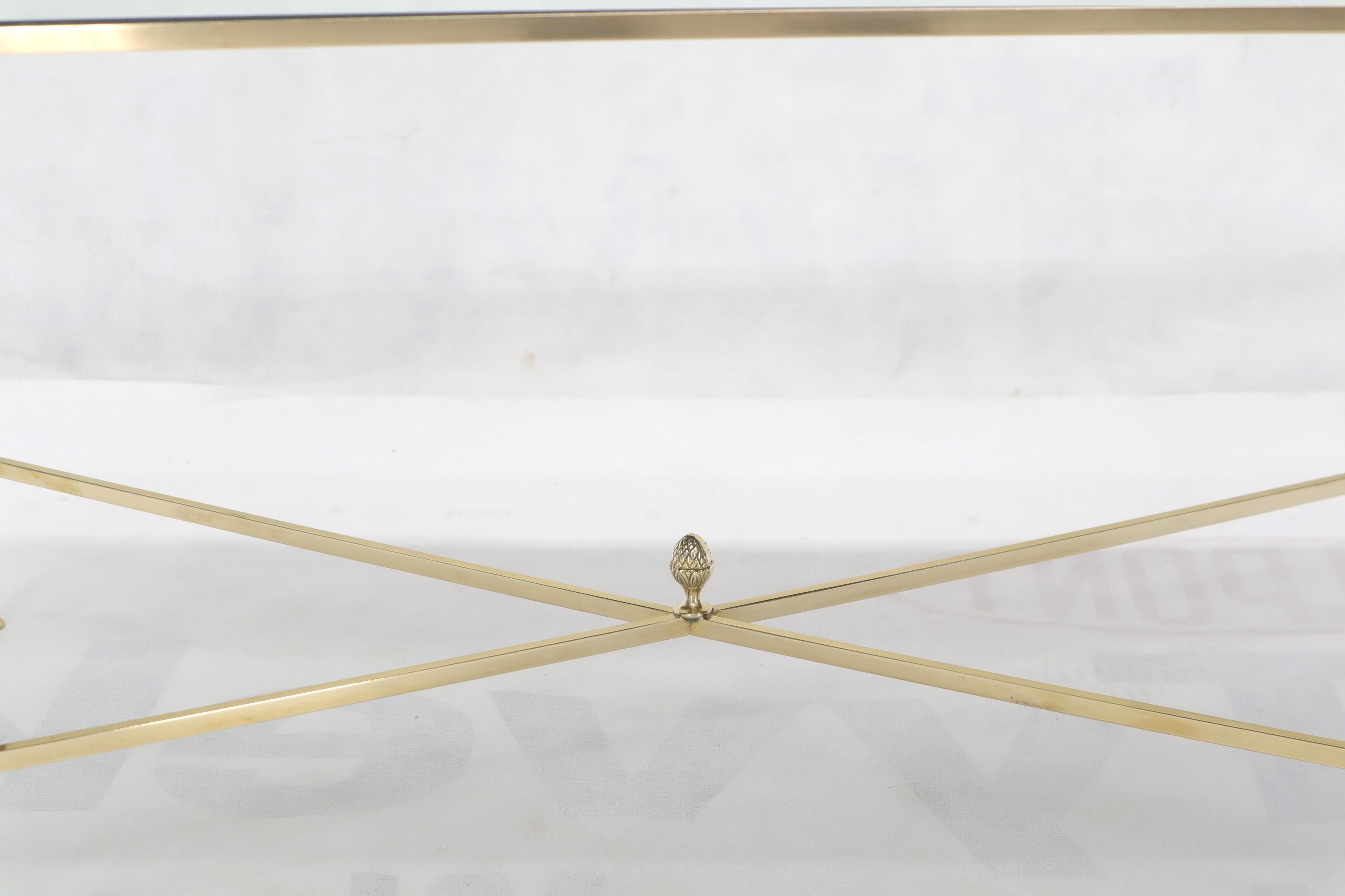 20th Century Polished Brass X-Stretcher Base Fluted Legs Mirrored Glass Top Coffee Table For Sale
