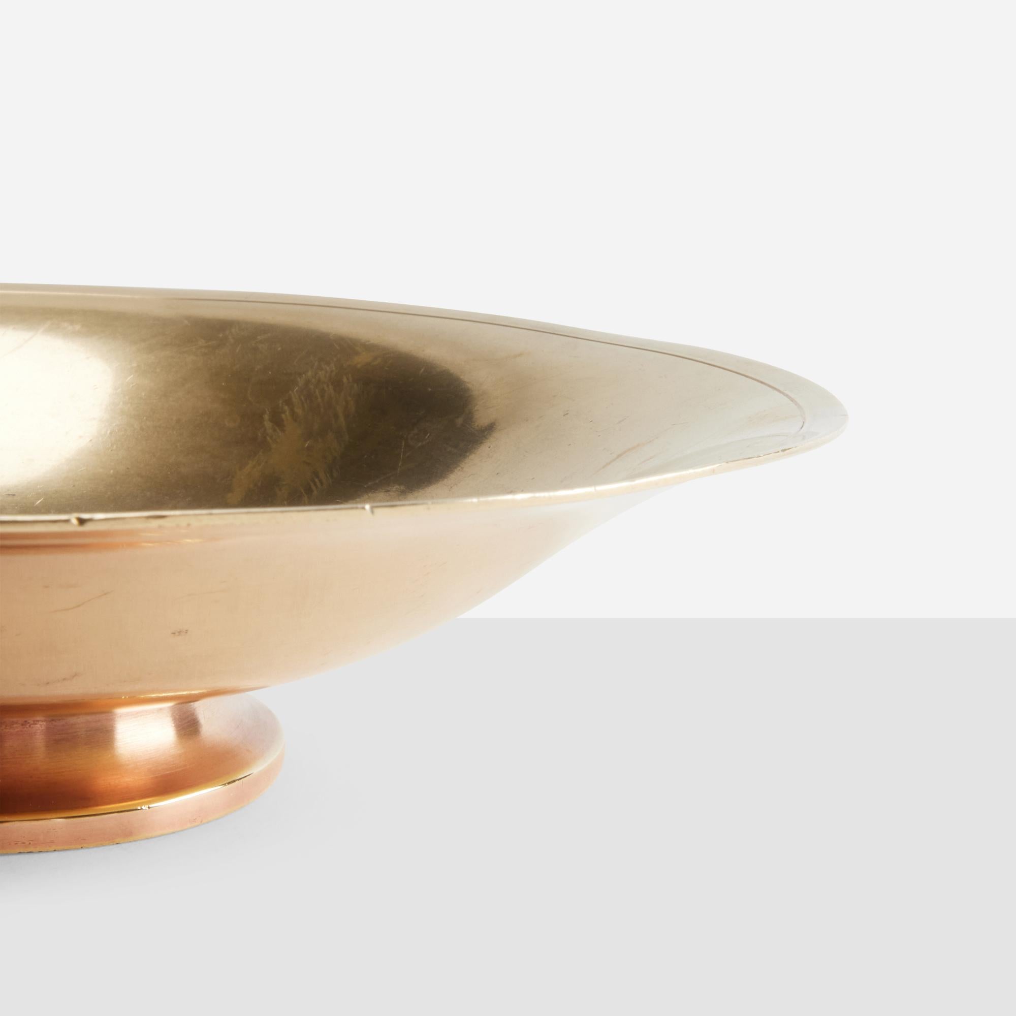 Bronzo Piatto in bronzo lucido di Just Andersen Modello # LC 1385 in vendita