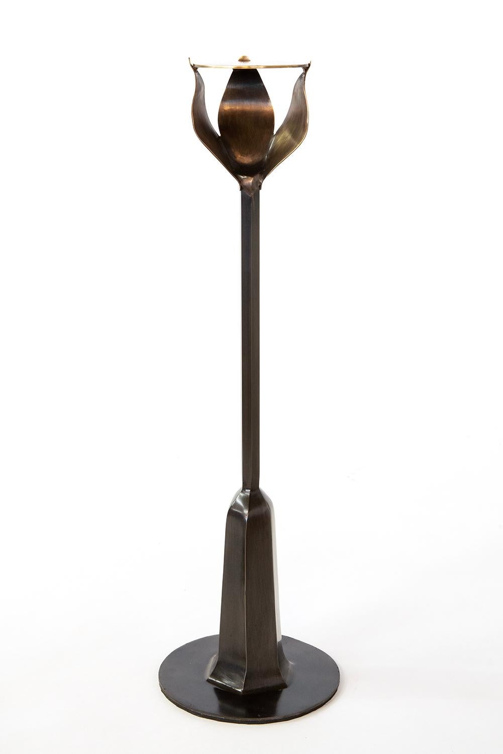 Cocktail-Beistelltisch aus poliertem Bronzestahl, modern, antik (Moderne) im Angebot