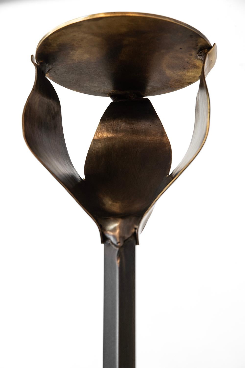 Cocktail-Beistelltisch aus poliertem Bronzestahl, modern, antik (Stahl) im Angebot