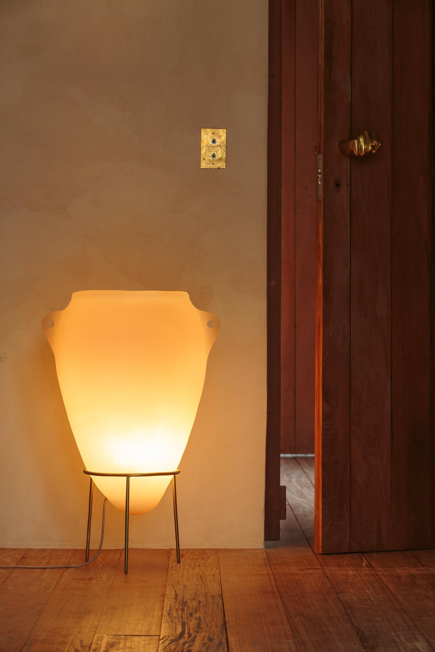 Polished Cast Brass Figa Dupla Door Hanger by Studio Orth In New Condition For Sale In Geneve, CH