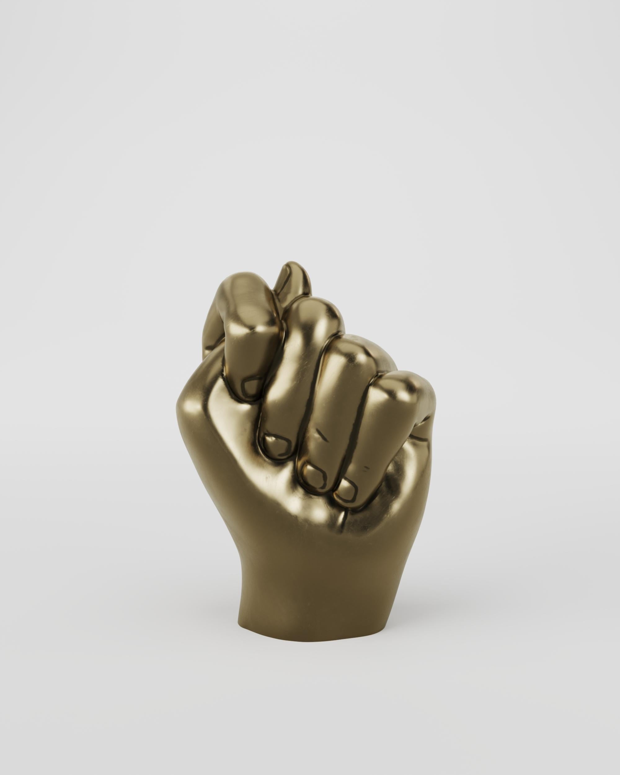 Polished Cast Brass Figa Sculptural Object by Studio Orth Brasileño en venta