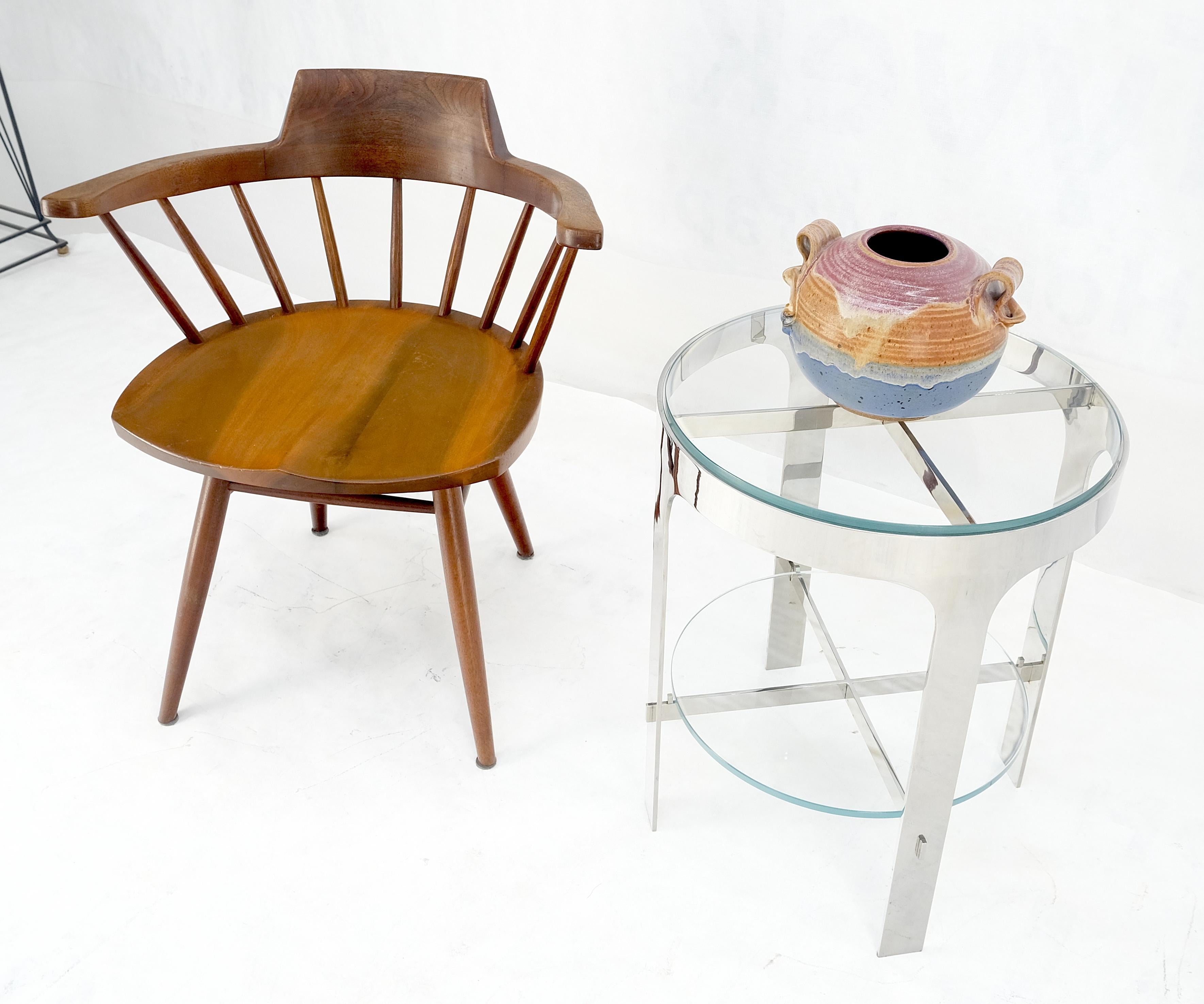 20ième siècle Chrome Poli Rond 2 Tiers Glass Top Side Lamp Stand Studio Table Mid Century en vente