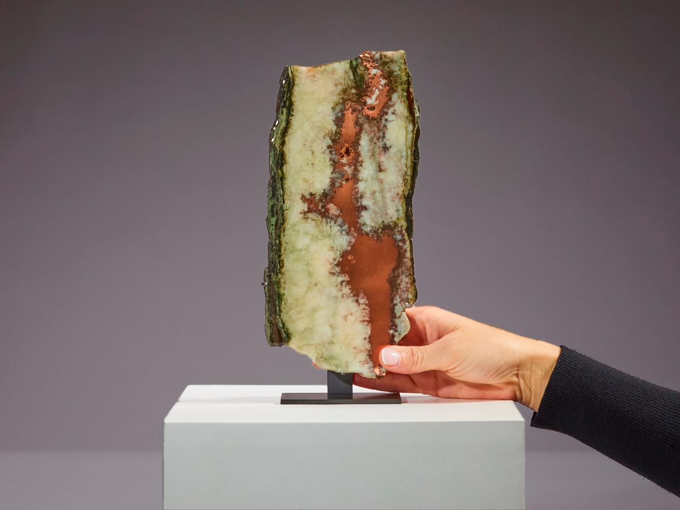 Polished copper quartz with green accents For Sale 10
