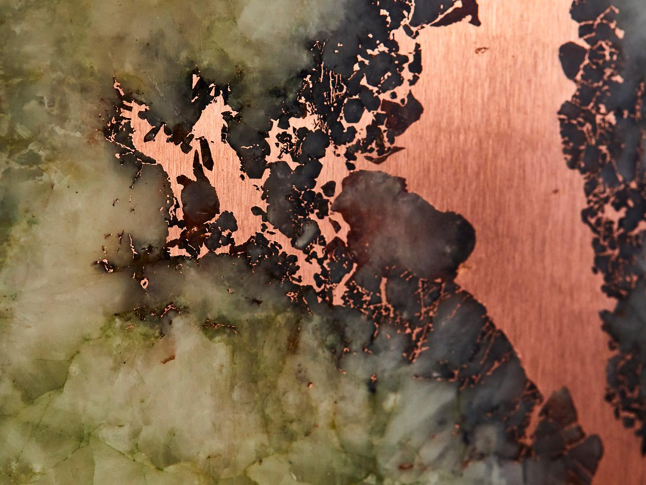 Polished copper quartz with green accents For Sale 1