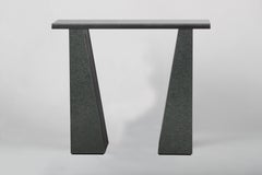 Buffet Eterno en diabase polie et chêne noir par Studio Mohs