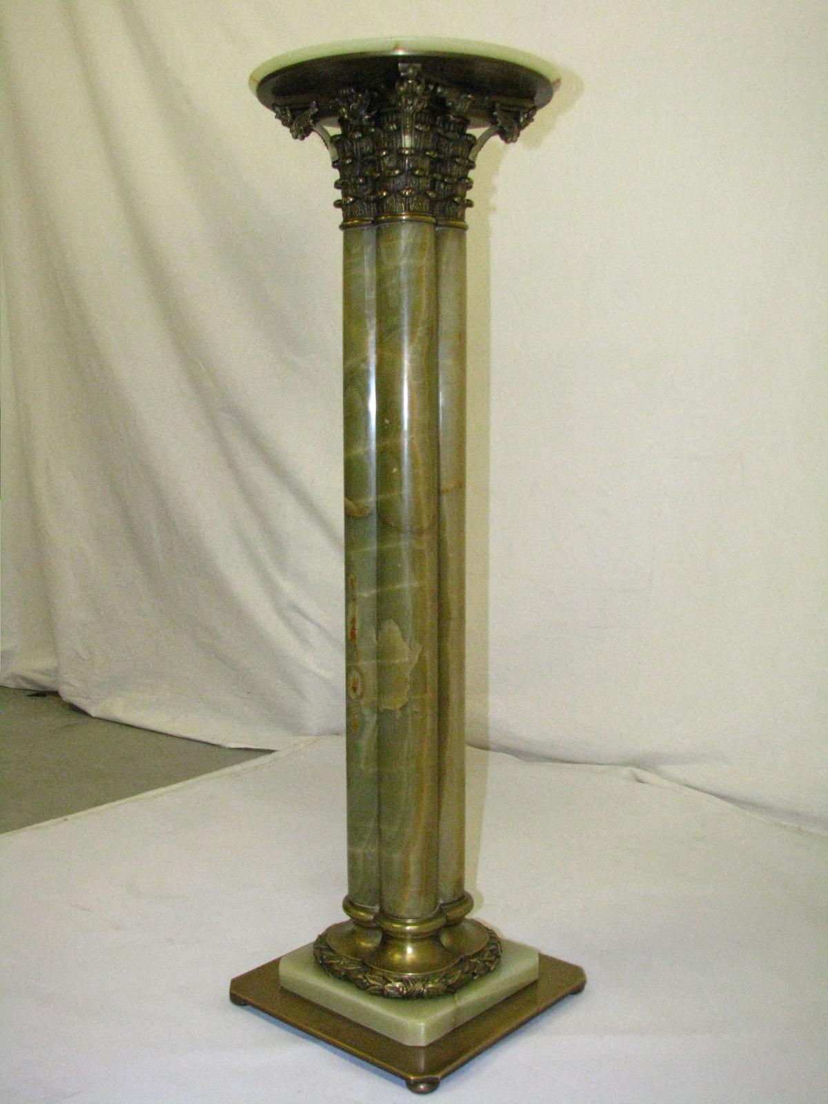 Italian Polished Green Onyx Column / Pedestal, 20th Century For Sale