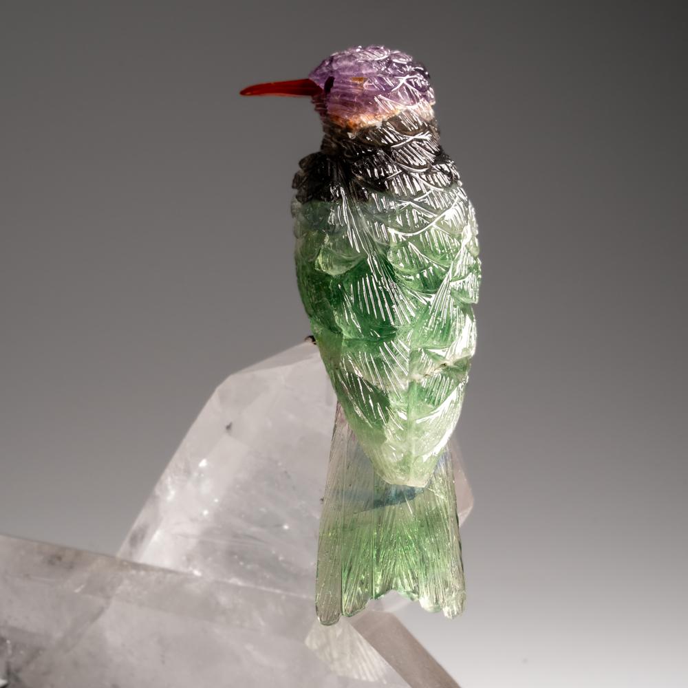 XXIe siècle et contemporain Coccinelles sculptées à la main et polies sur matrice de pointes de quartz transparente (6,5 po. (H)