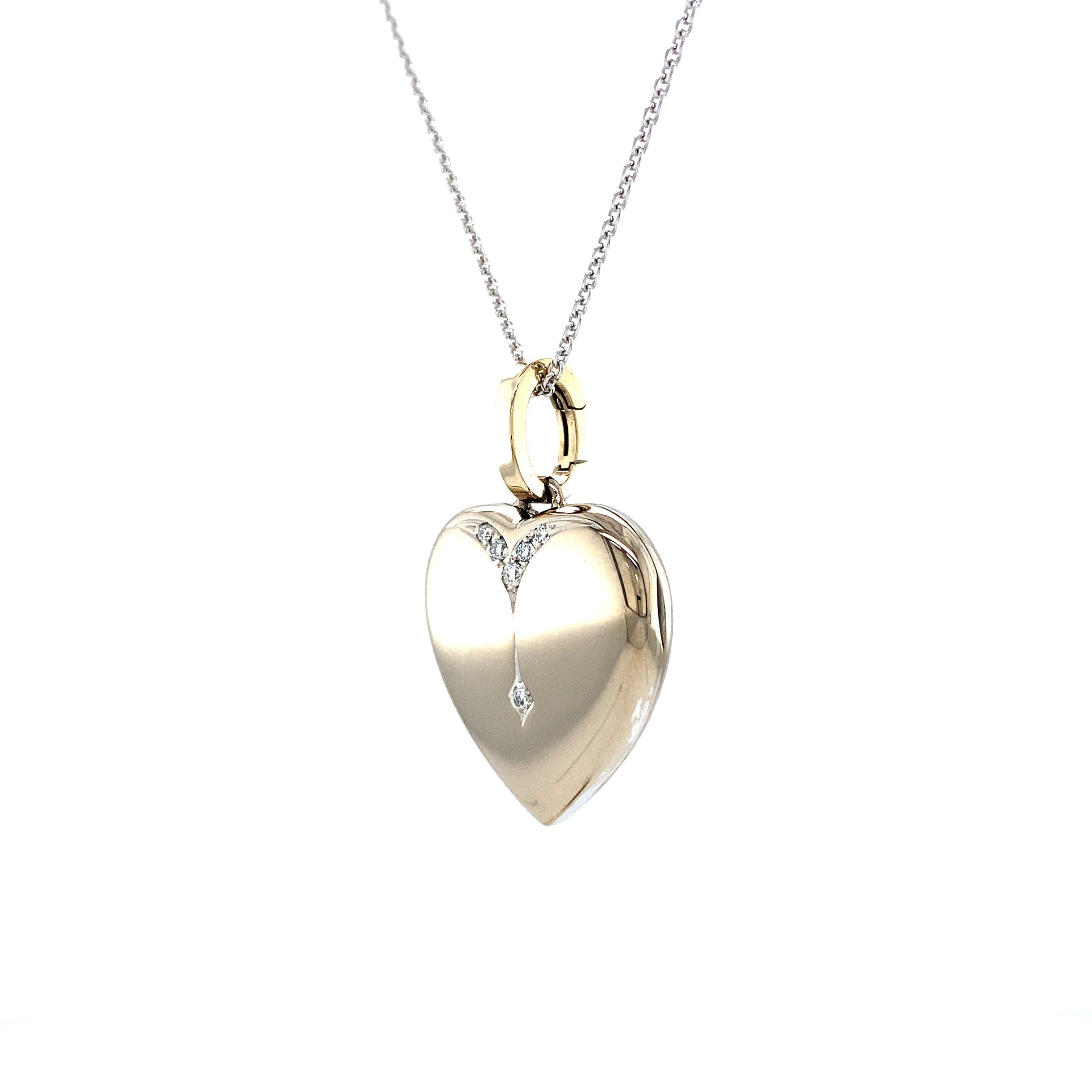 Polished Heart Locket Pendant Necklace 18k White Gold 6 Diamonds 0.09 ct H VS In New Condition For Sale In Pforzheim, DE