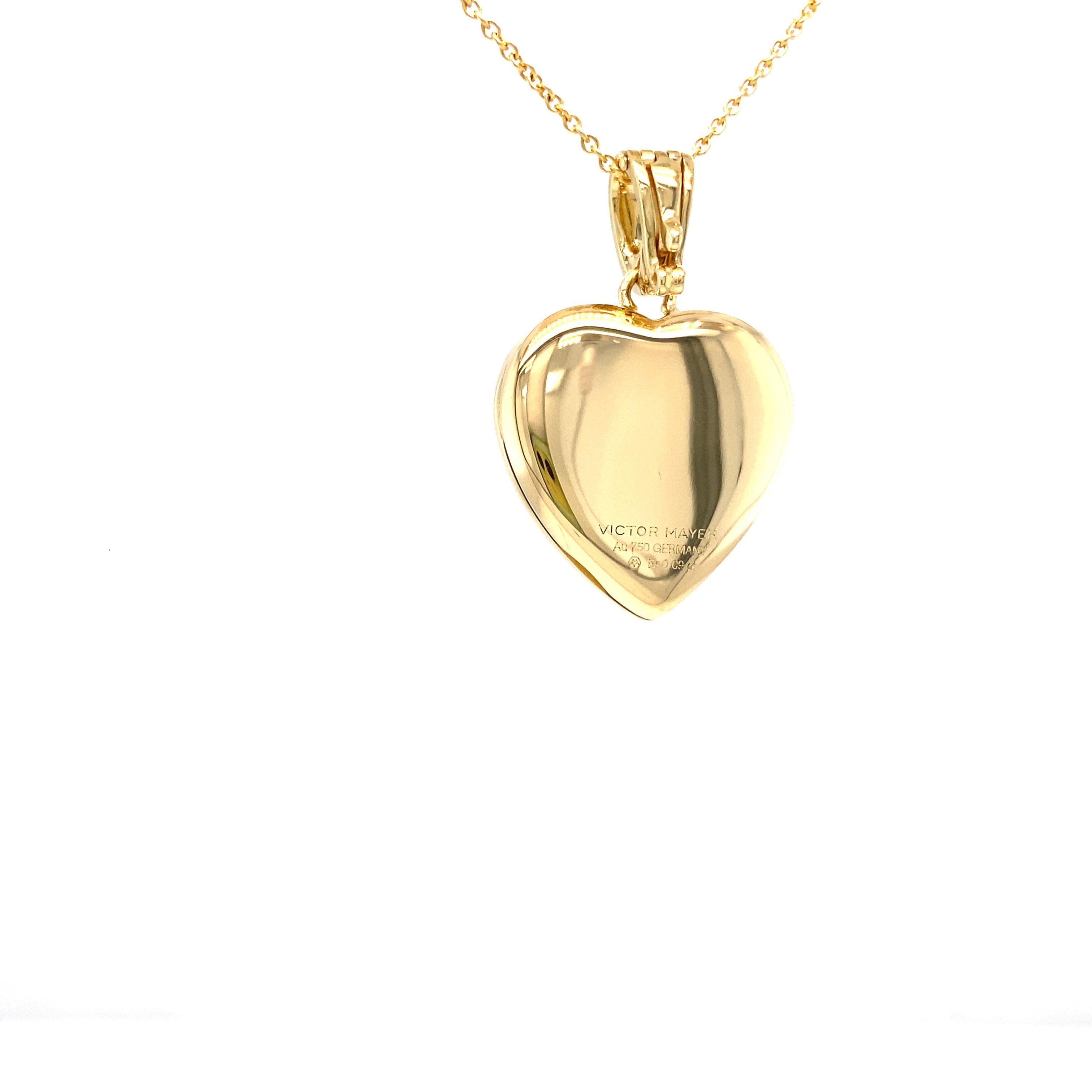 Polished Heart Locket Pendant Necklace - 18k Yellow Gold - 6 Diamonds 0.09 ct In New Condition For Sale In Pforzheim, DE
