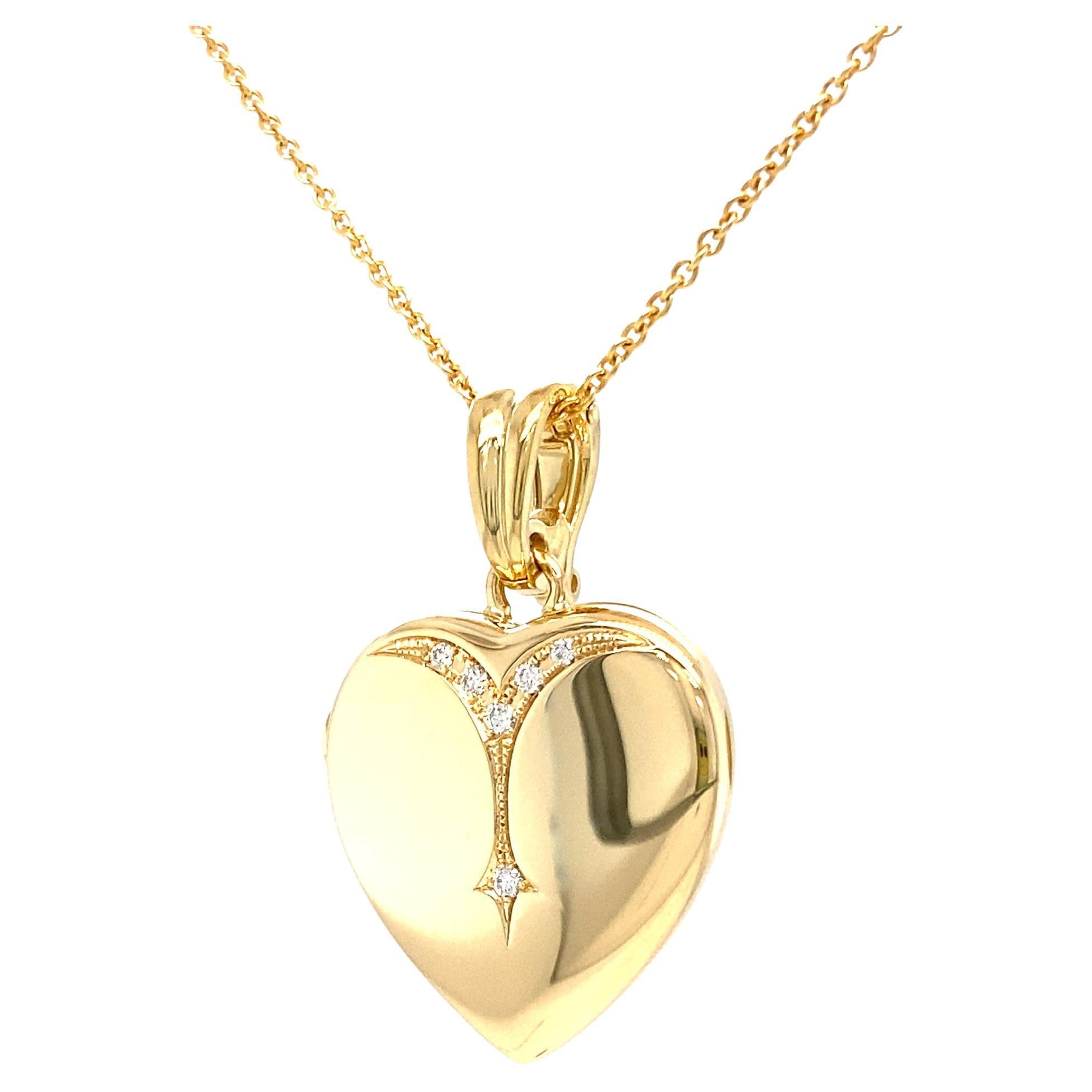 Polished Heart Locket Pendant Necklace - 18k Yellow Gold - 6 Diamonds 0.09 ct For Sale