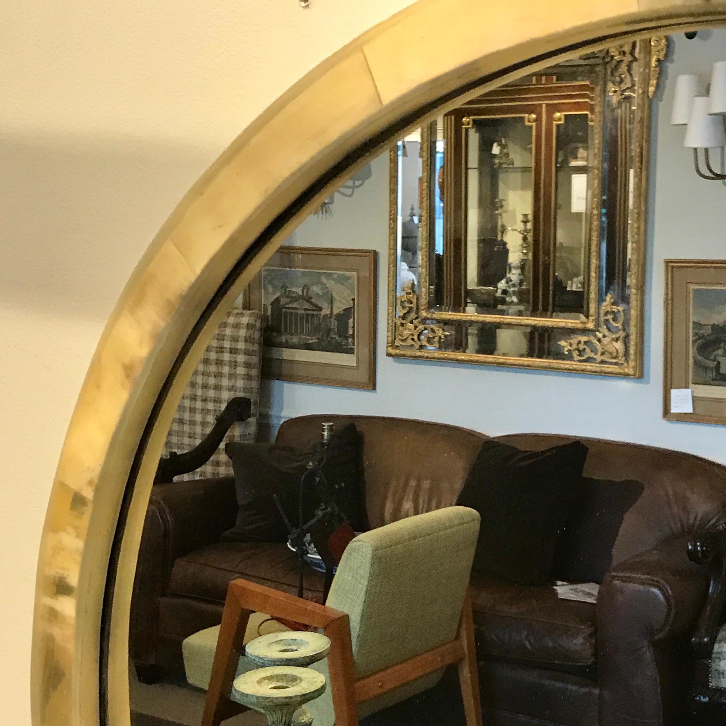 Polished Horn Circular Wall Mirror In Excellent Condition For Sale In Atlanta, GA