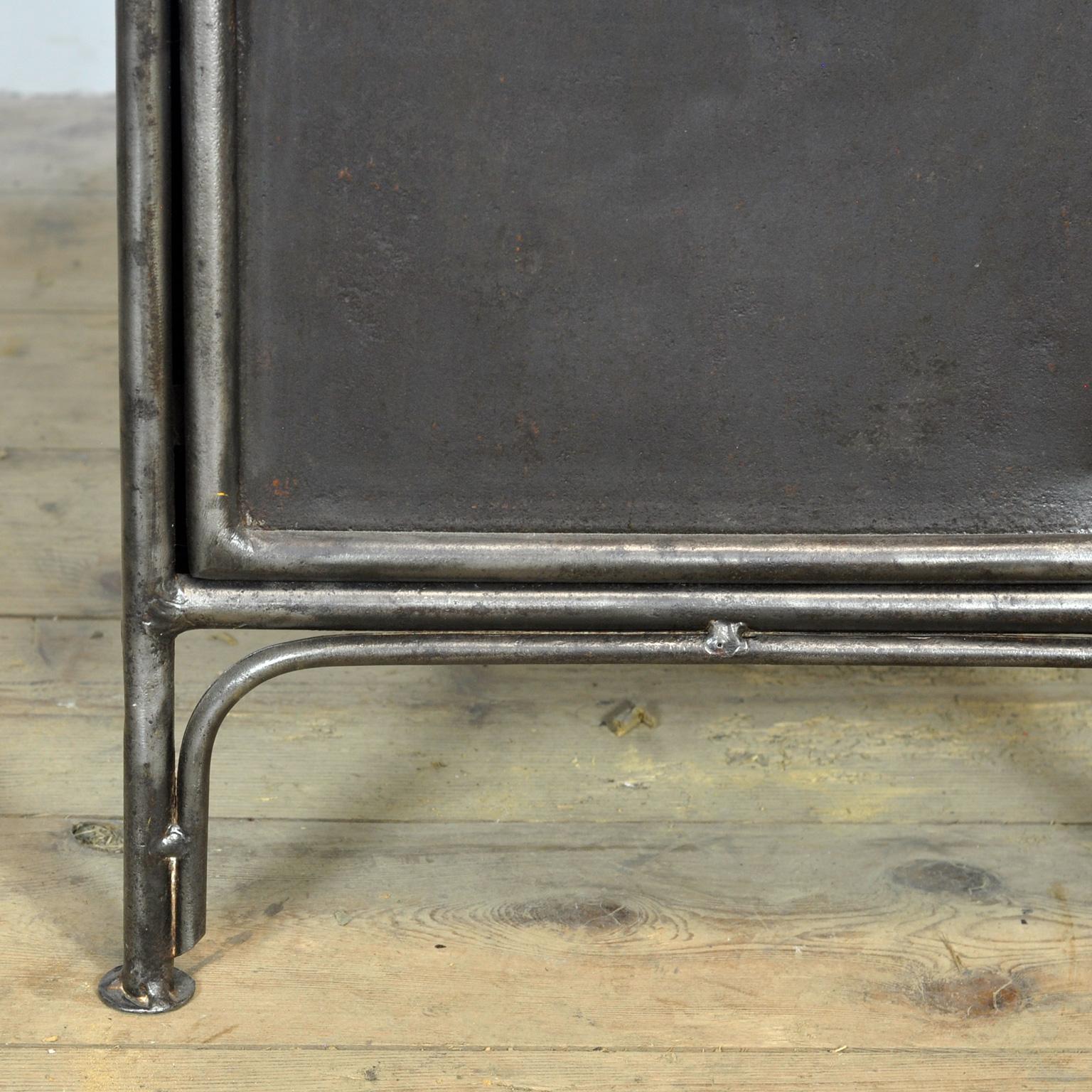 Polished Iron Bedside Table, 1910s en vente 6
