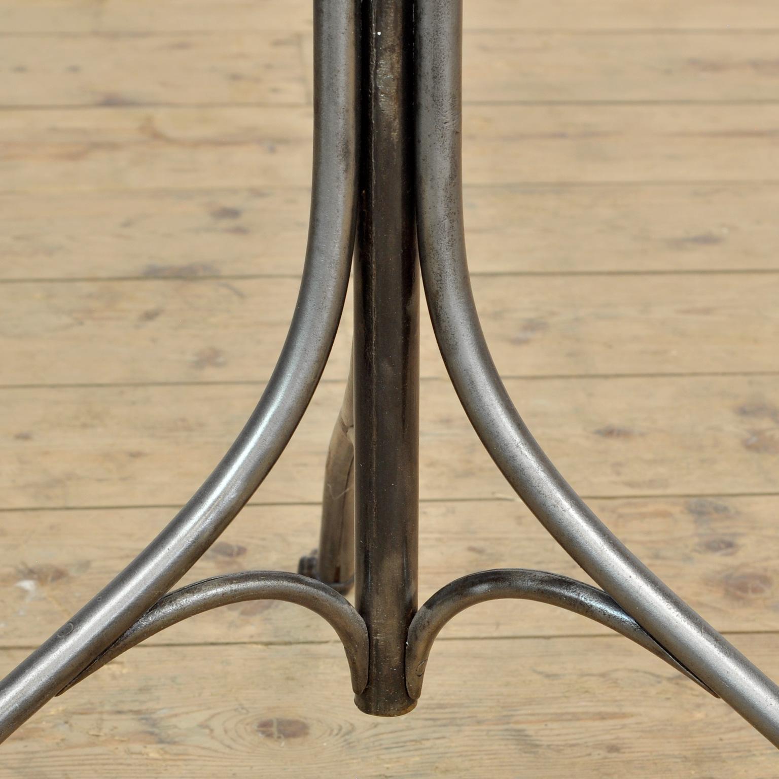 Polished Iron Coatrack with Umbrella Stand, Circa 1920 In Good Condition In Amsterdam, Noord Holland