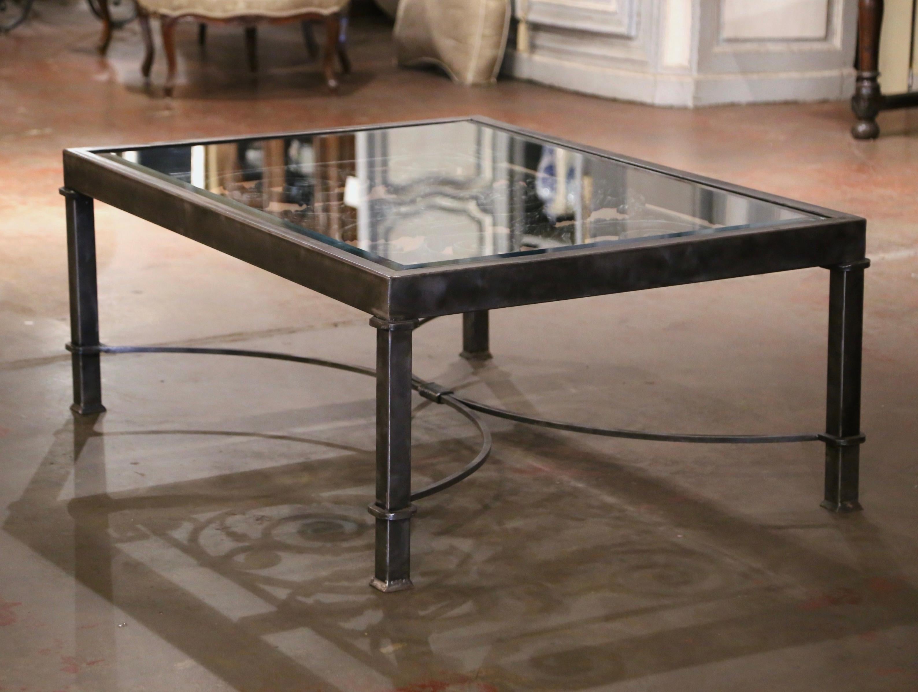 Table basse construite avec un balcon du 19ème siècle et un plateau en verre biseauté en vente 4
