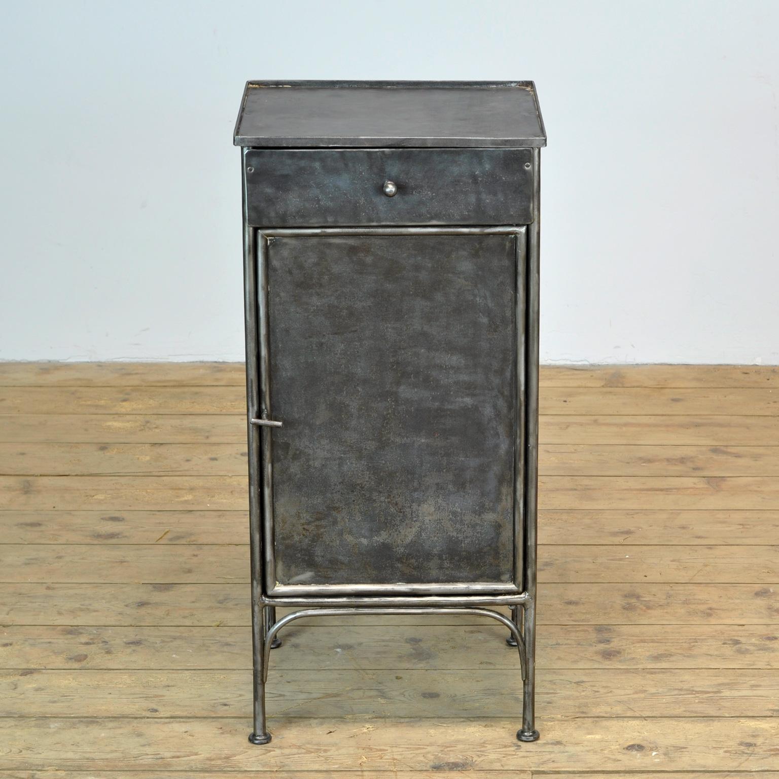 Polished Iron Nightstand, 1910s In Good Condition In Amsterdam, Noord Holland