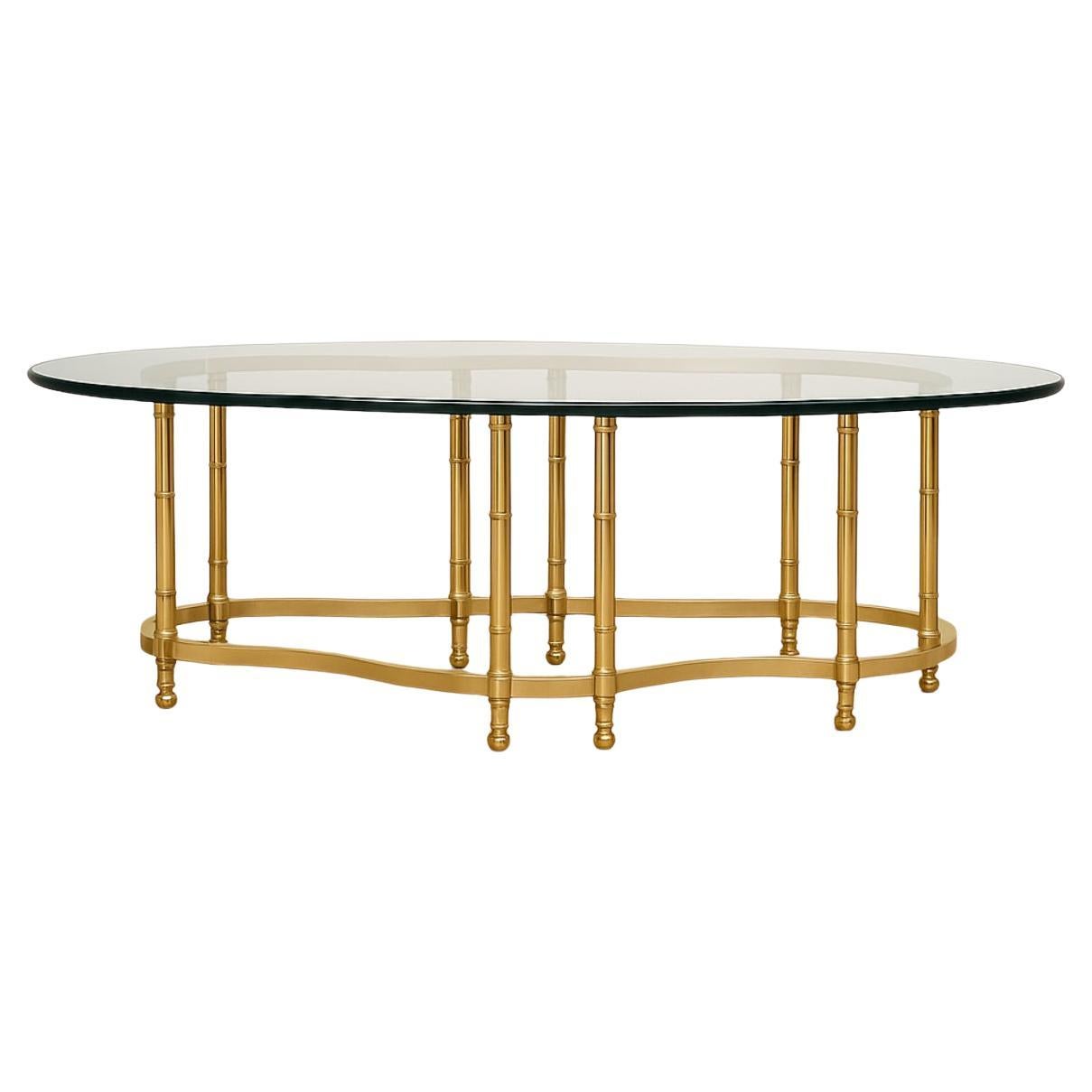 Tavolino da caffè Racetrack in ottone lucido Mastercraft con piano in vetro originale, anni '70 in vendita