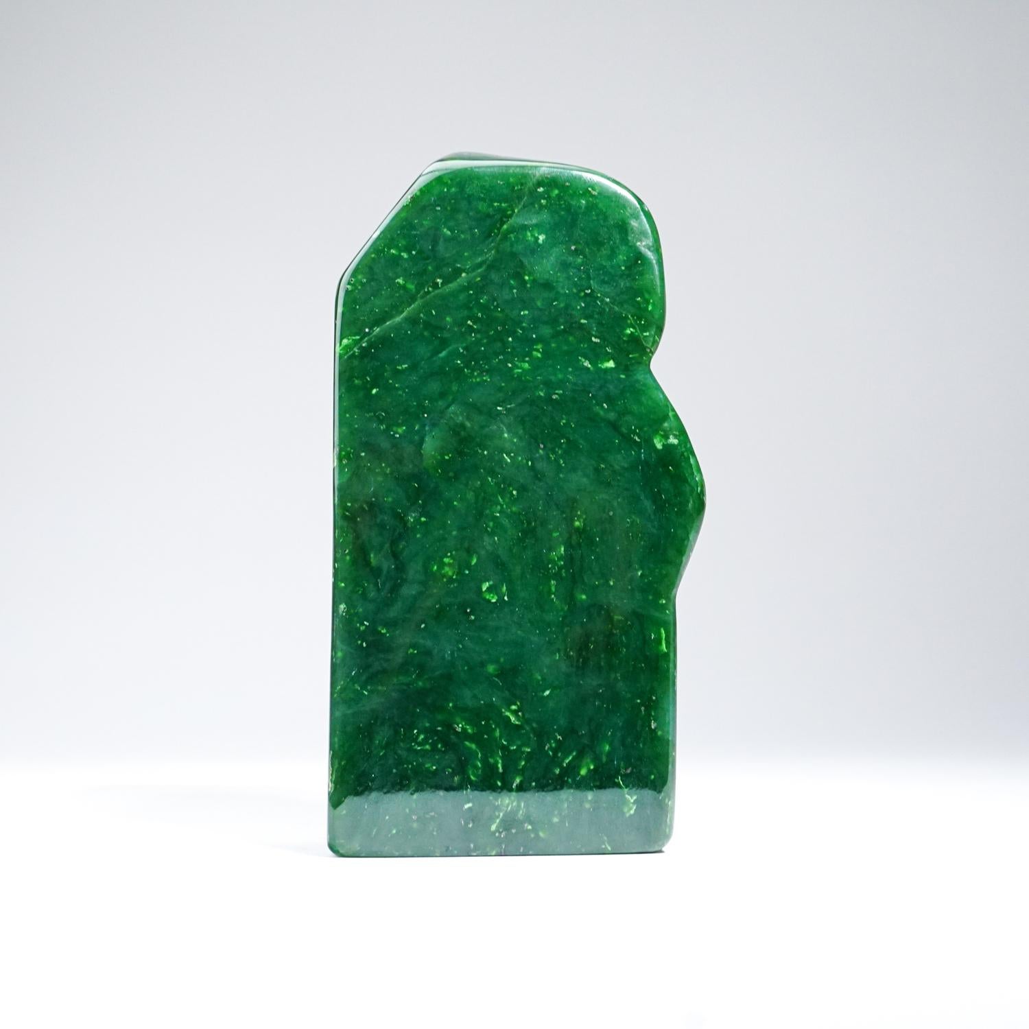 Polished Nephrite Jade Freeform from Pakistan, '4.4 Lbs' In Excellent Condition For Sale In New York, NY