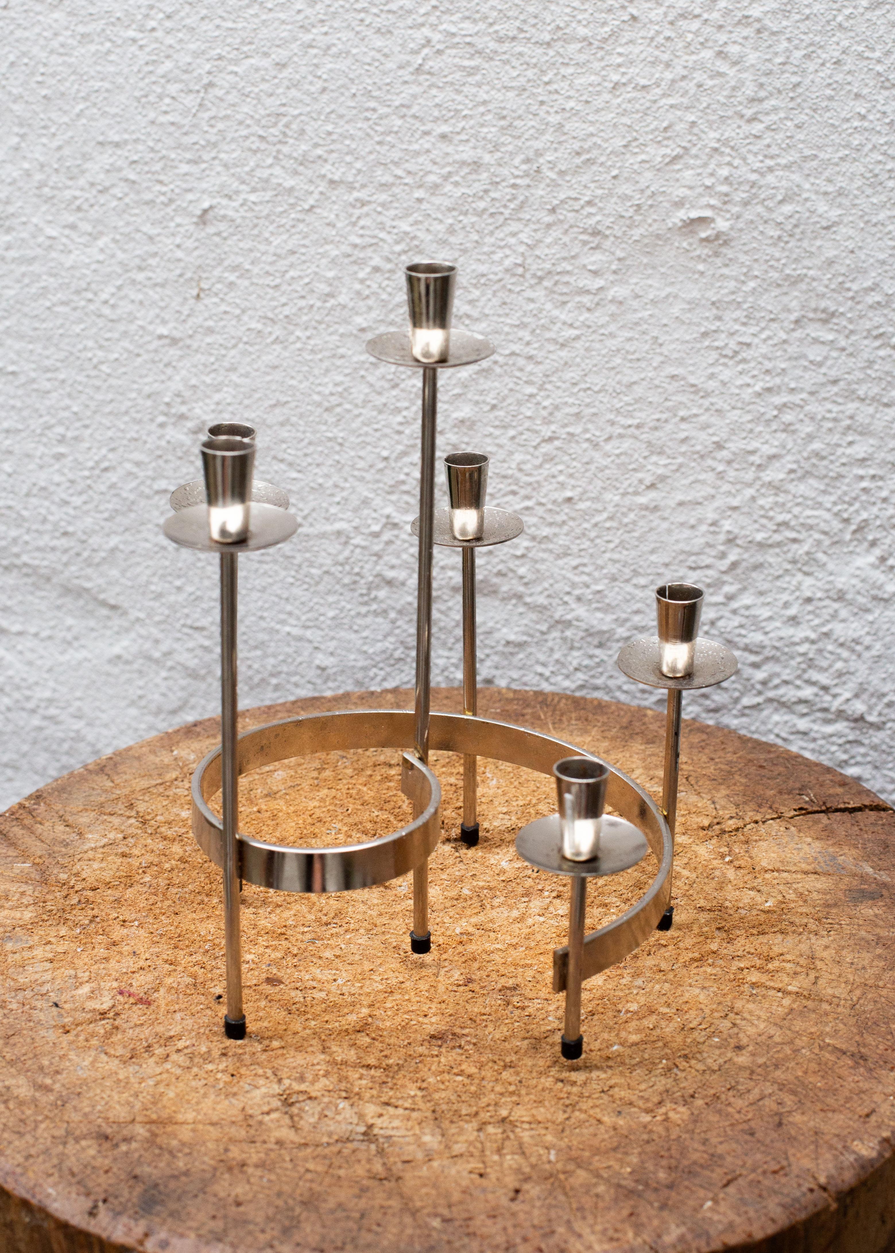 Nickel Candelabro in nichel lucido di Gunnar Ander per Ystad-Metall, Svezia, 1950 ca. in vendita