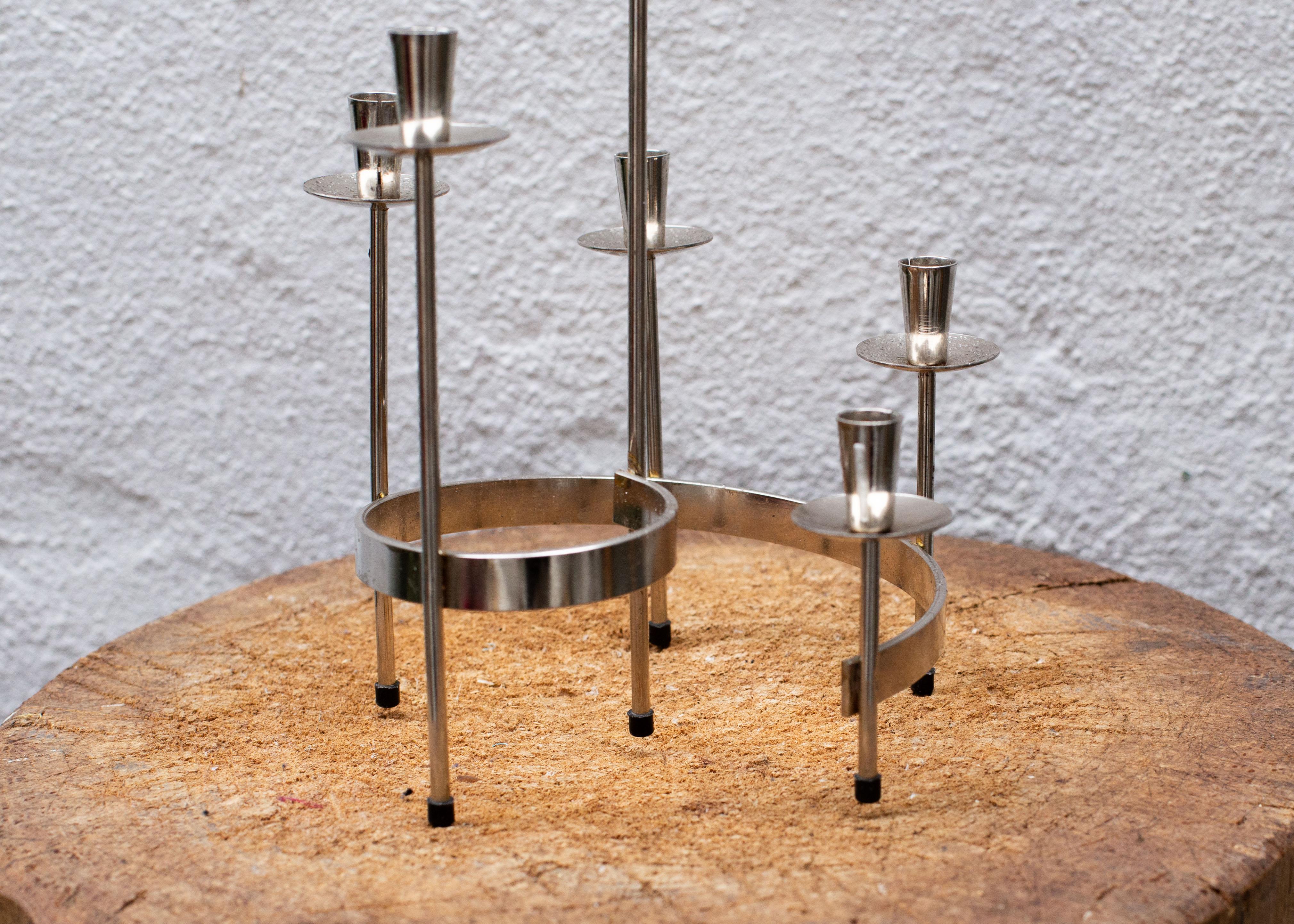 Candelabro in nichel lucido di Gunnar Ander per Ystad-Metall, Svezia, 1950 ca. in vendita 1