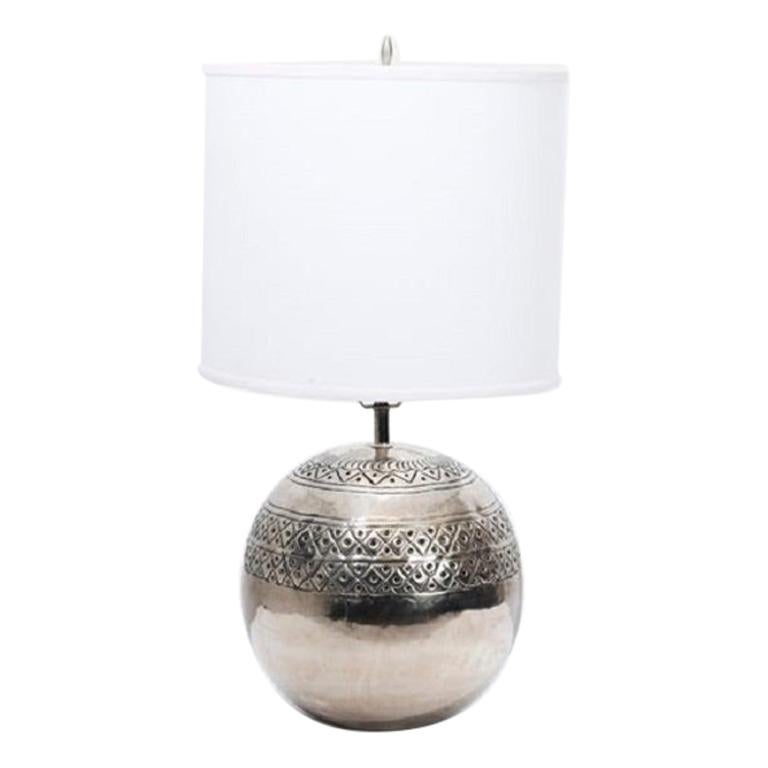 Lampe aus poliertem Nickel von Sarreid Ltd im Angebot